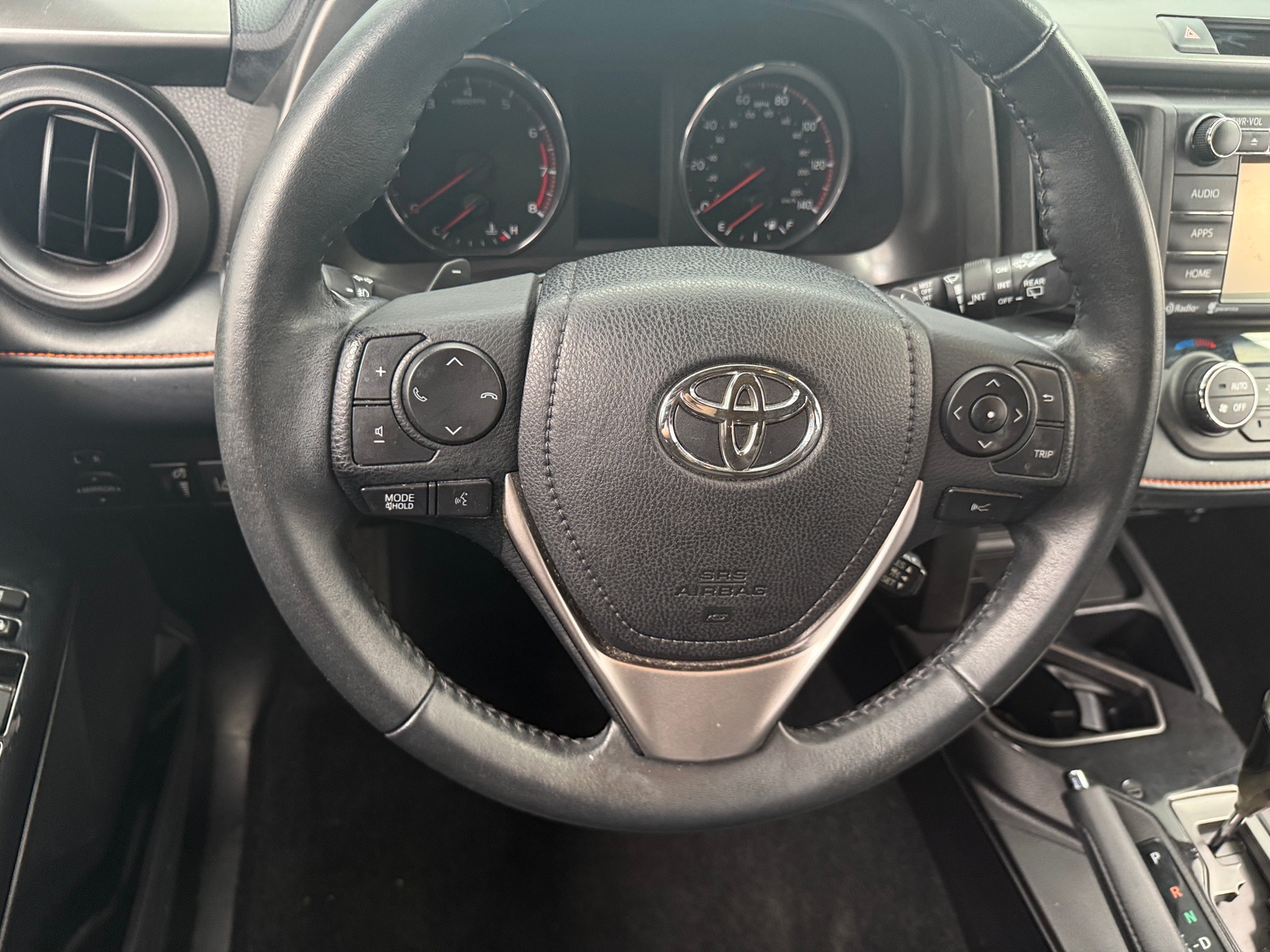 Thumbnail: 2018 Toyota RAV4 - 4
