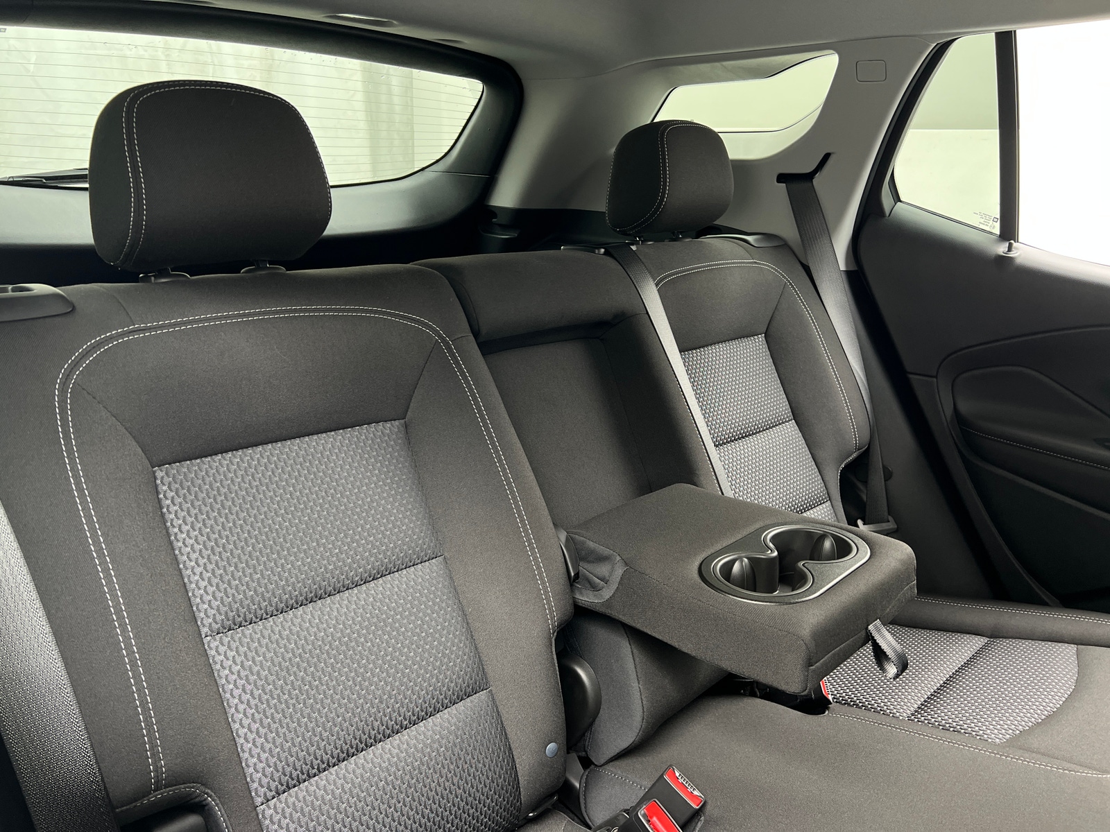 Thumbnail: 2023 GMC Terrain - 6