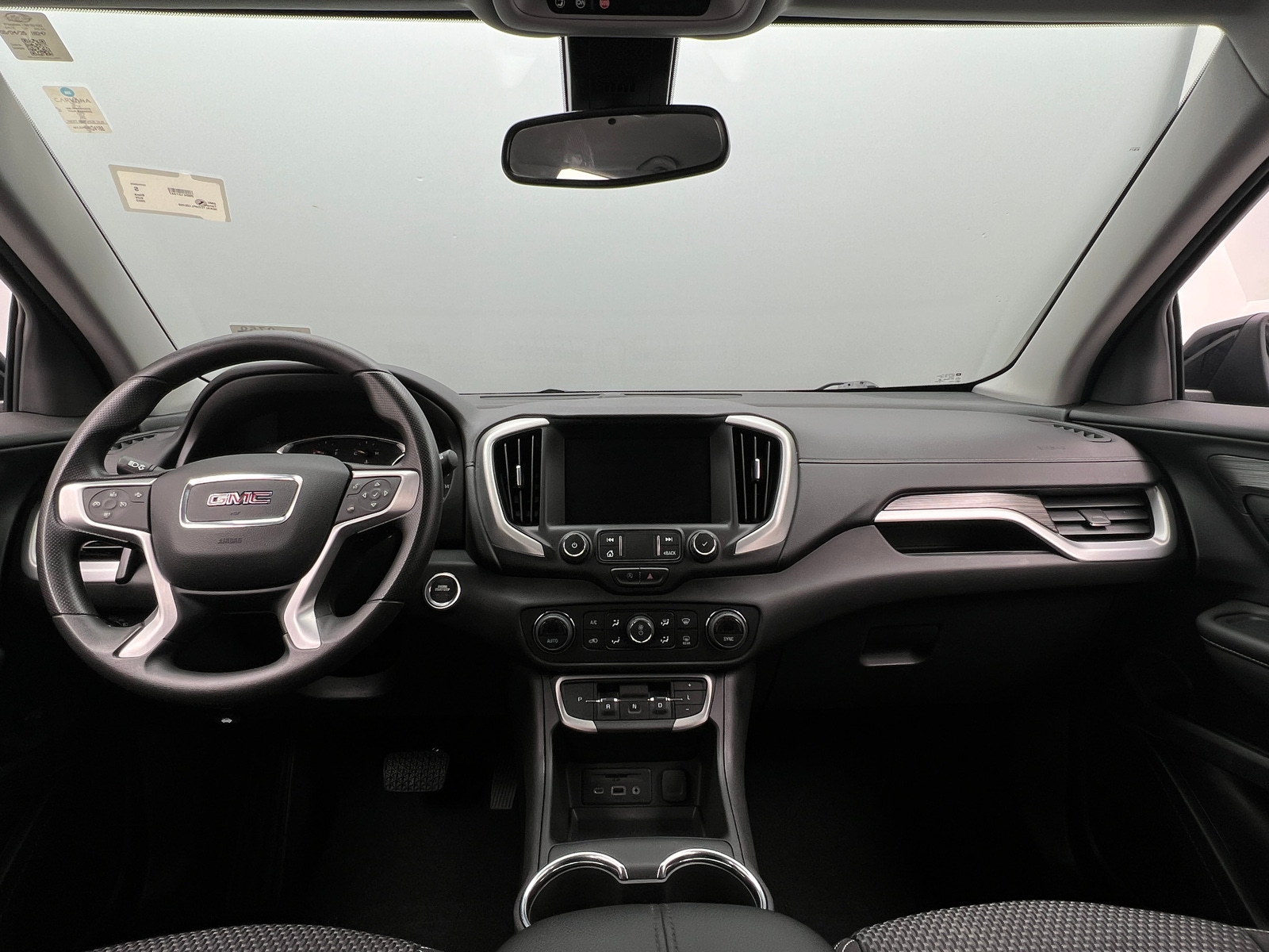Thumbnail: 2023 GMC Terrain - 3