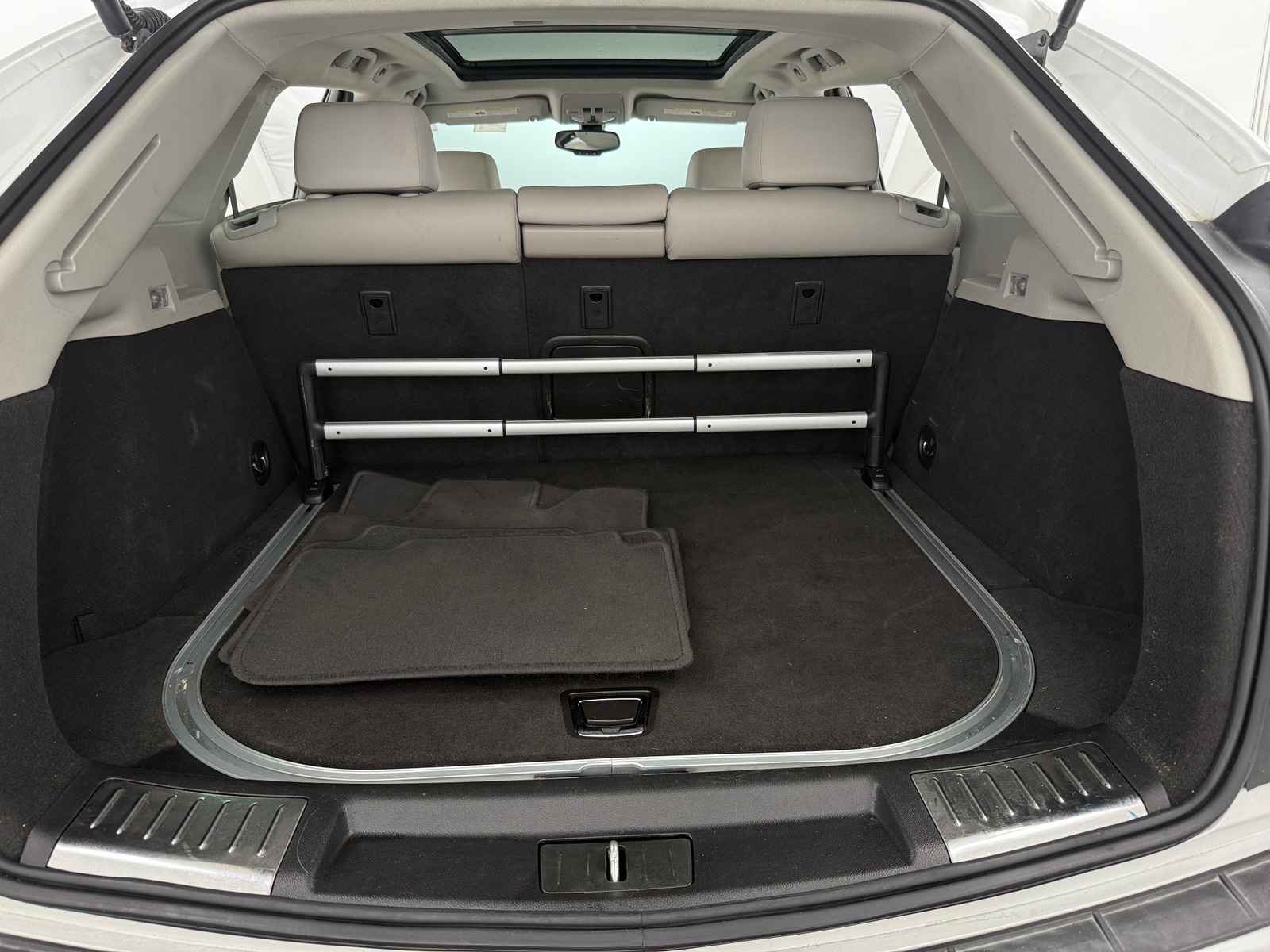 Thumbnail: 2015 Cadillac SRX - 6