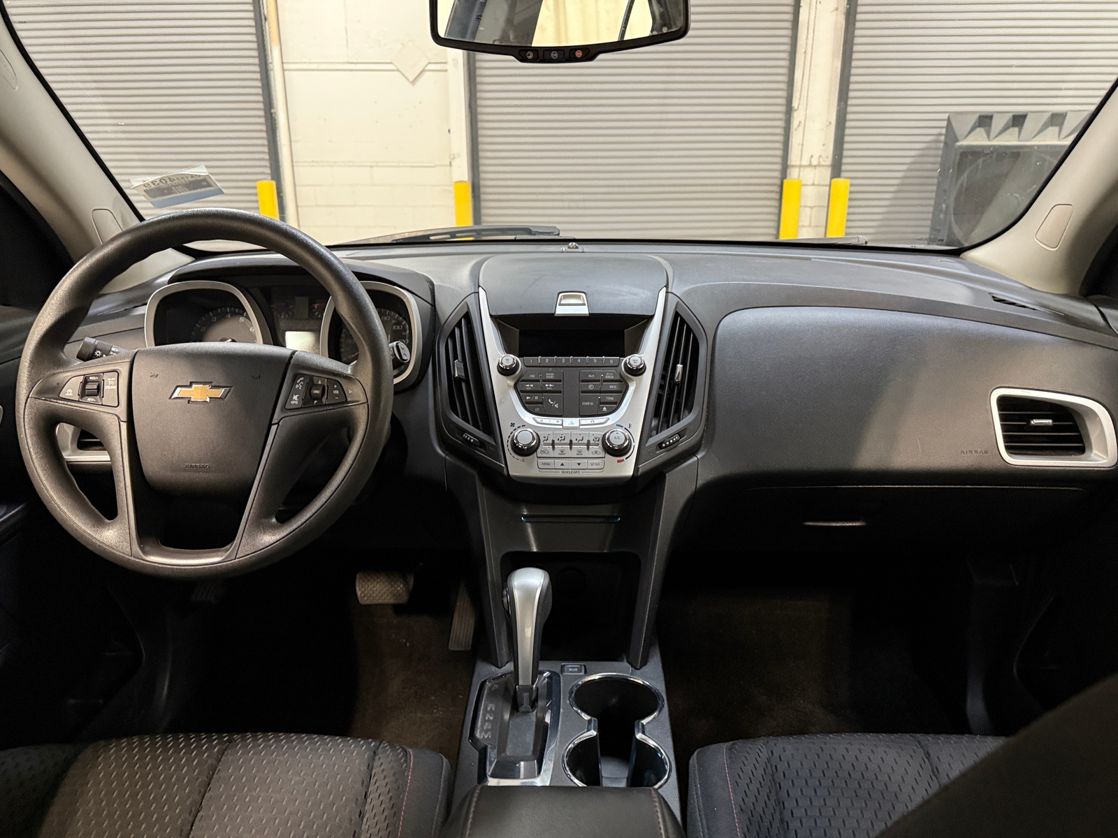 Thumbnail: 2015 Chevrolet Equinox - 3