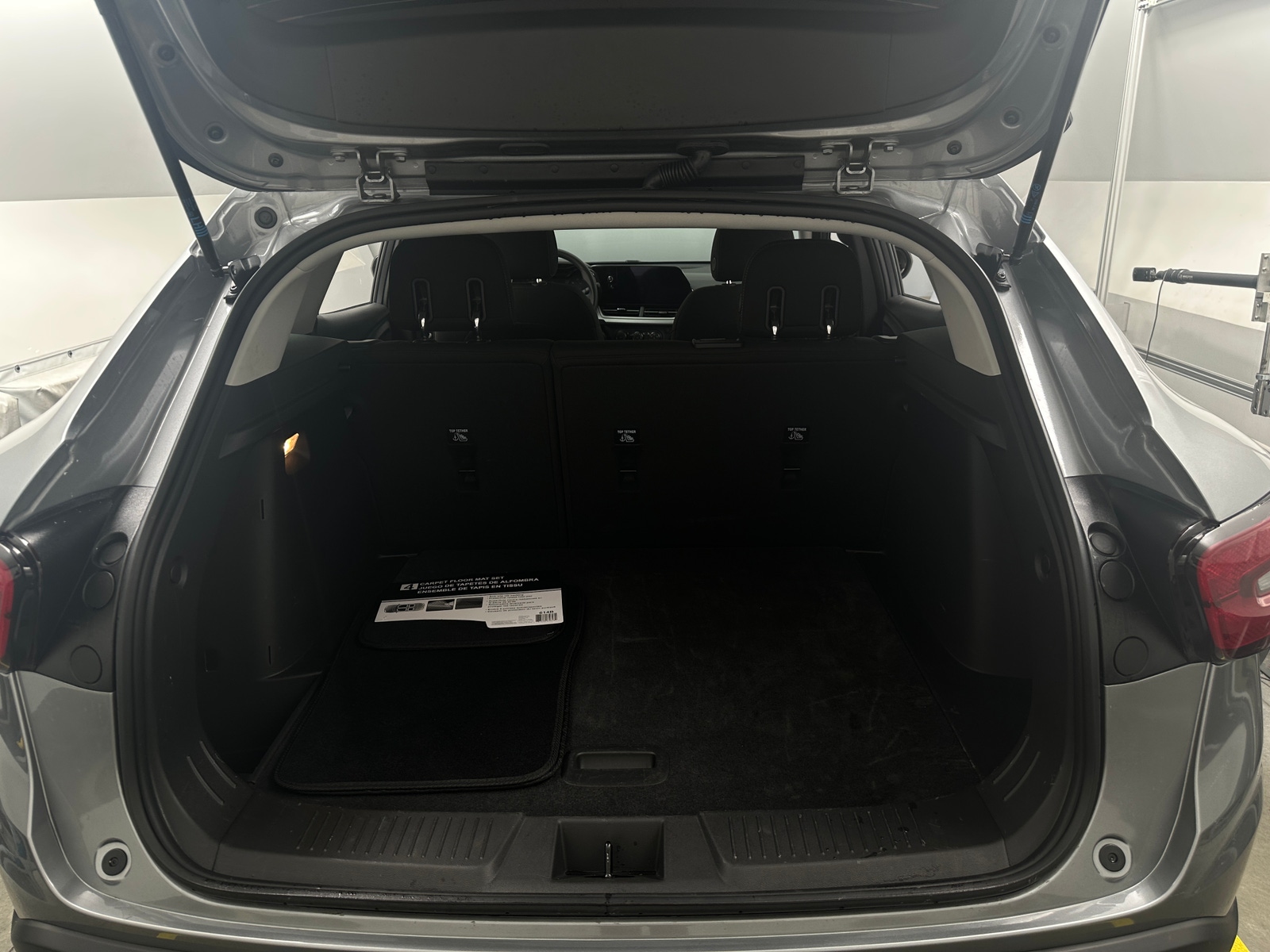 Thumbnail: 2025 Chevrolet Trax - 7