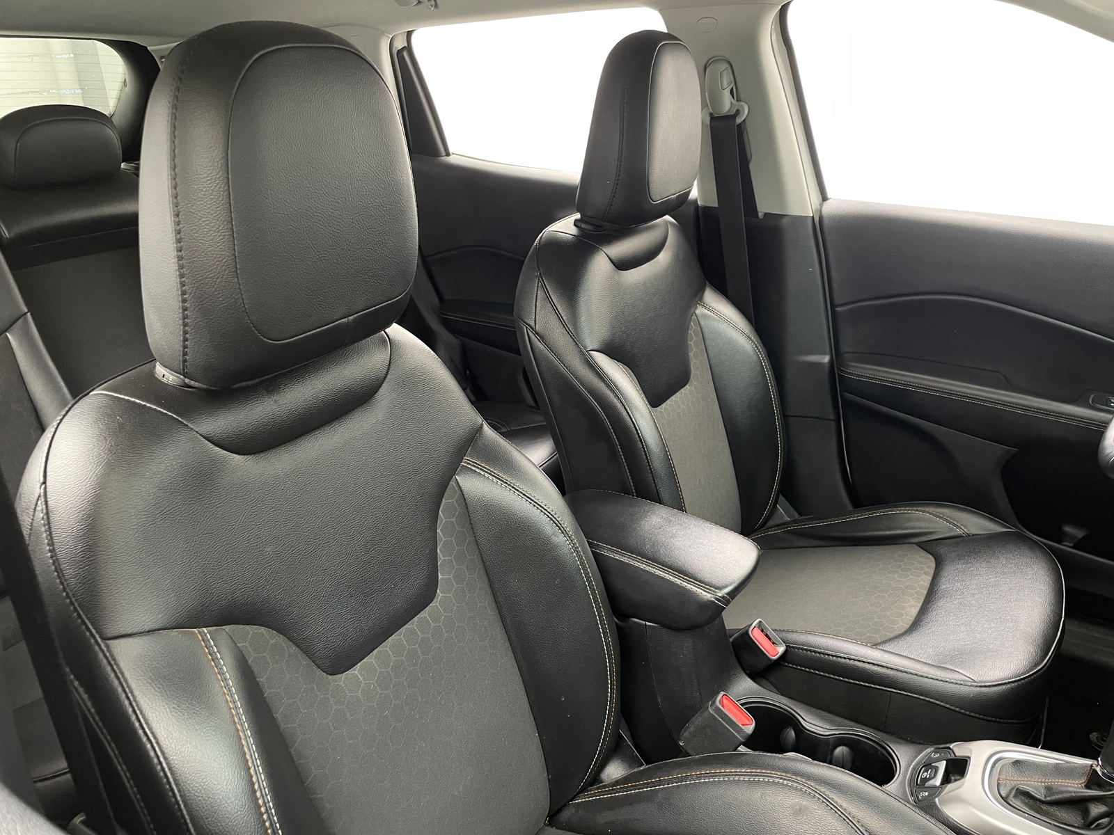 Thumbnail: 2019 Jeep Compass - 2