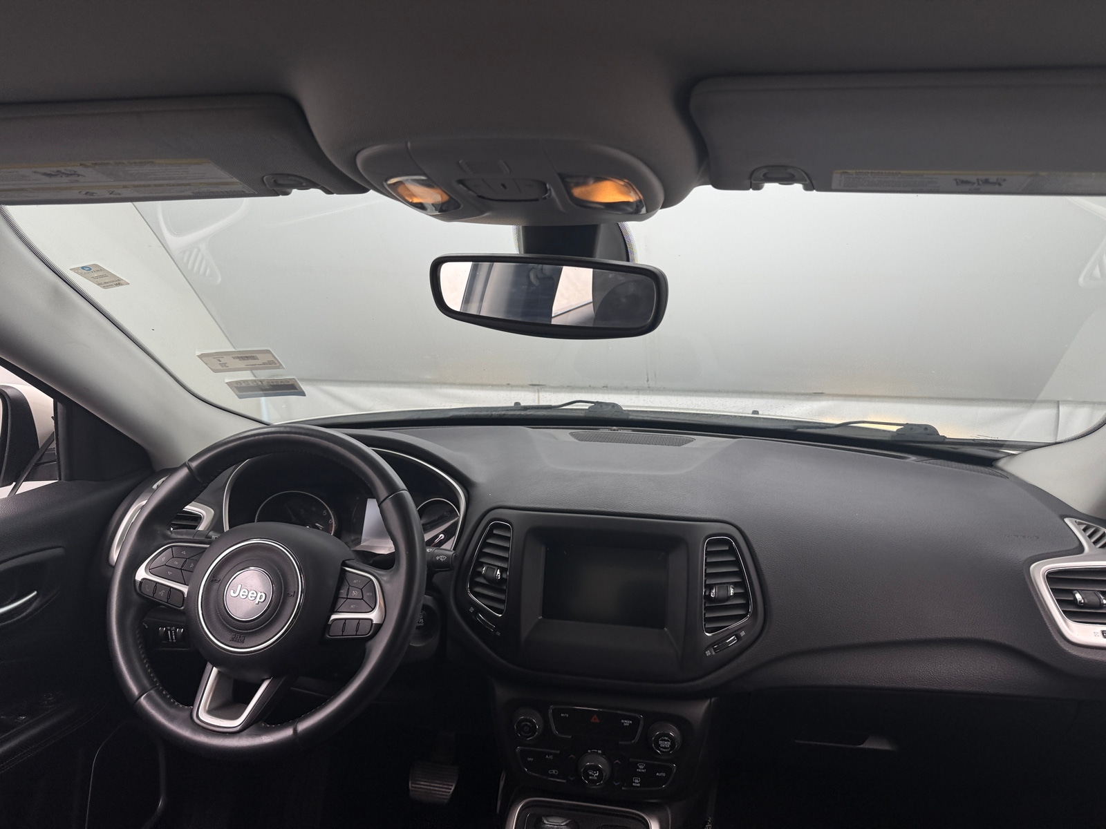 Thumbnail: 2019 Jeep Compass - 3