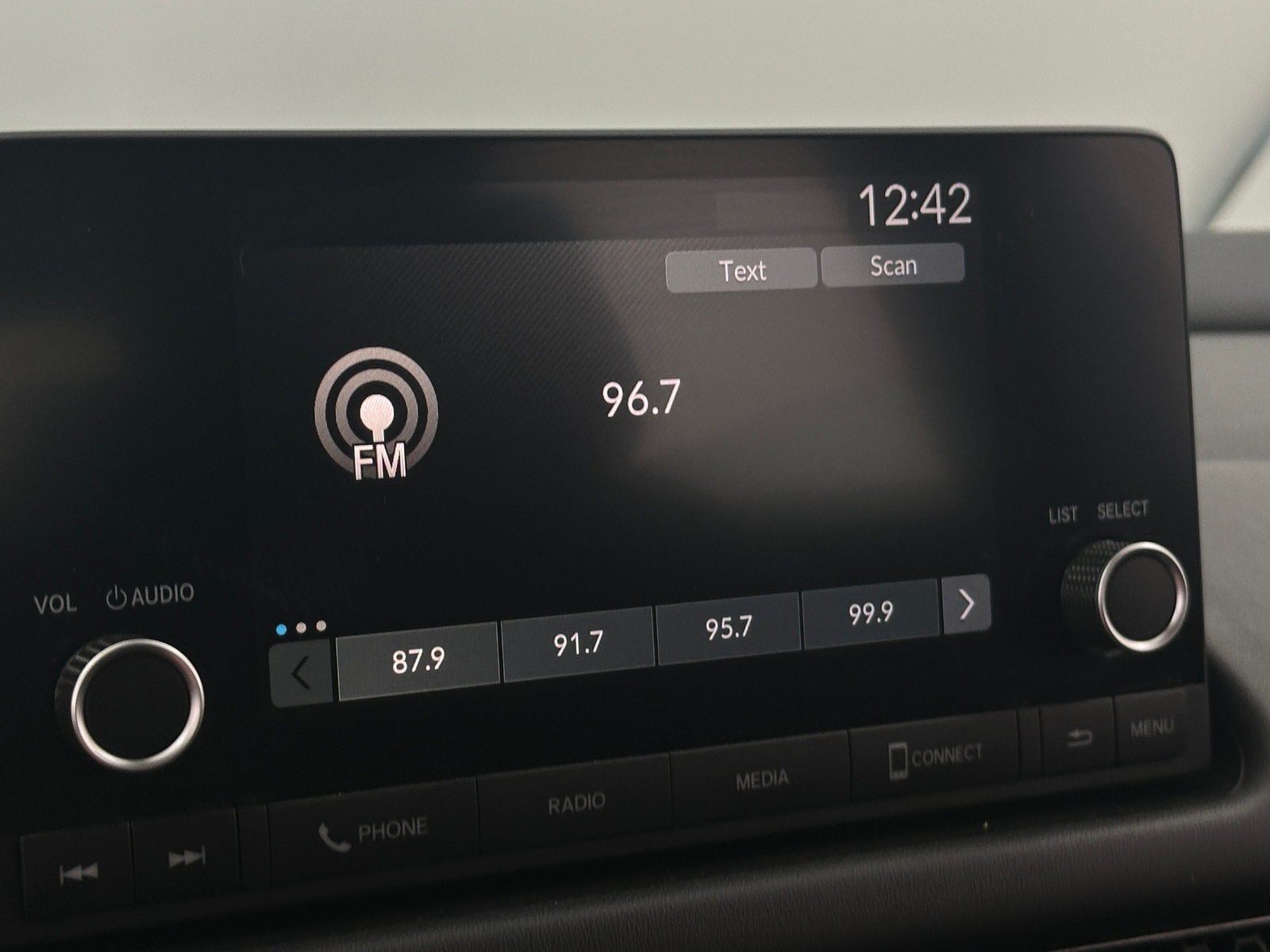 Thumbnail: 2024 Honda HR-V - 4