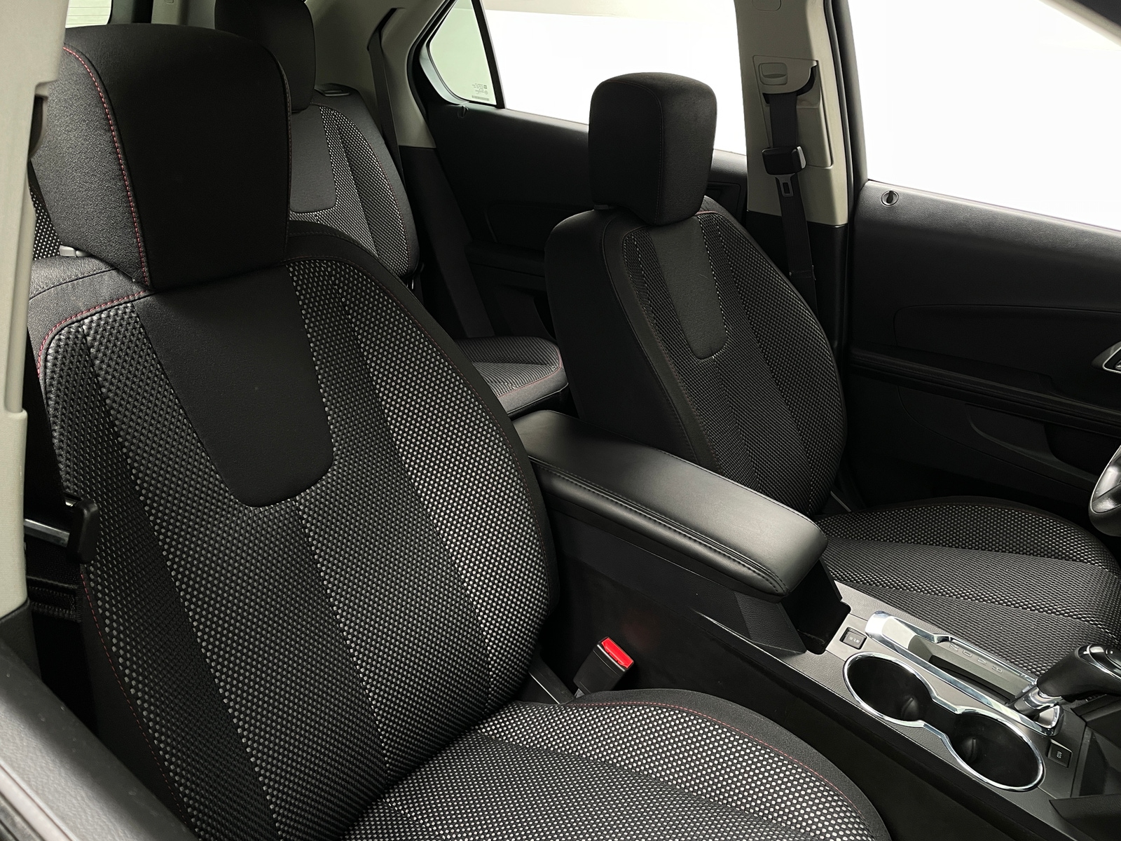 Thumbnail: 2016 Chevrolet Equinox - 2