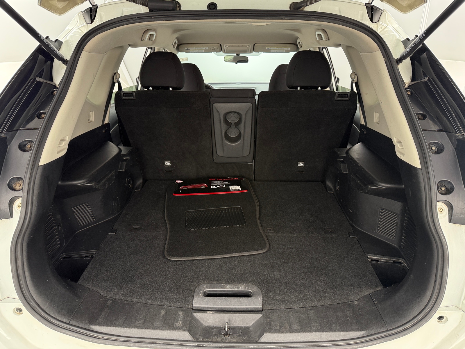 Thumbnail: 2017 Nissan Rogue - 7