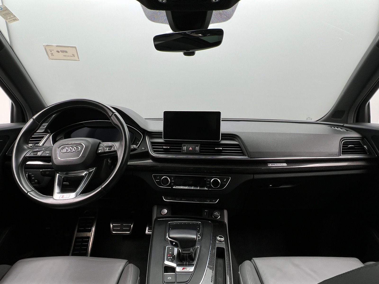 Thumbnail: 2019 Audi SQ5 - 2