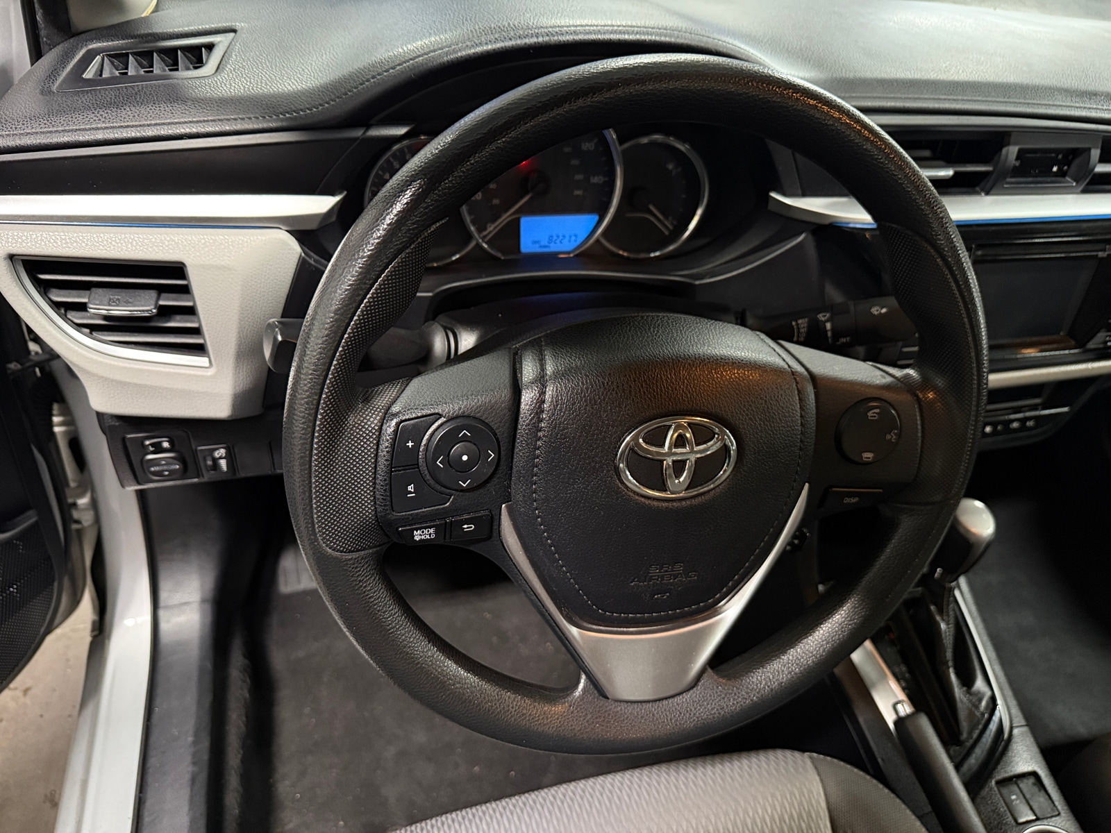 Thumbnail: 2014 Toyota Corolla - 5