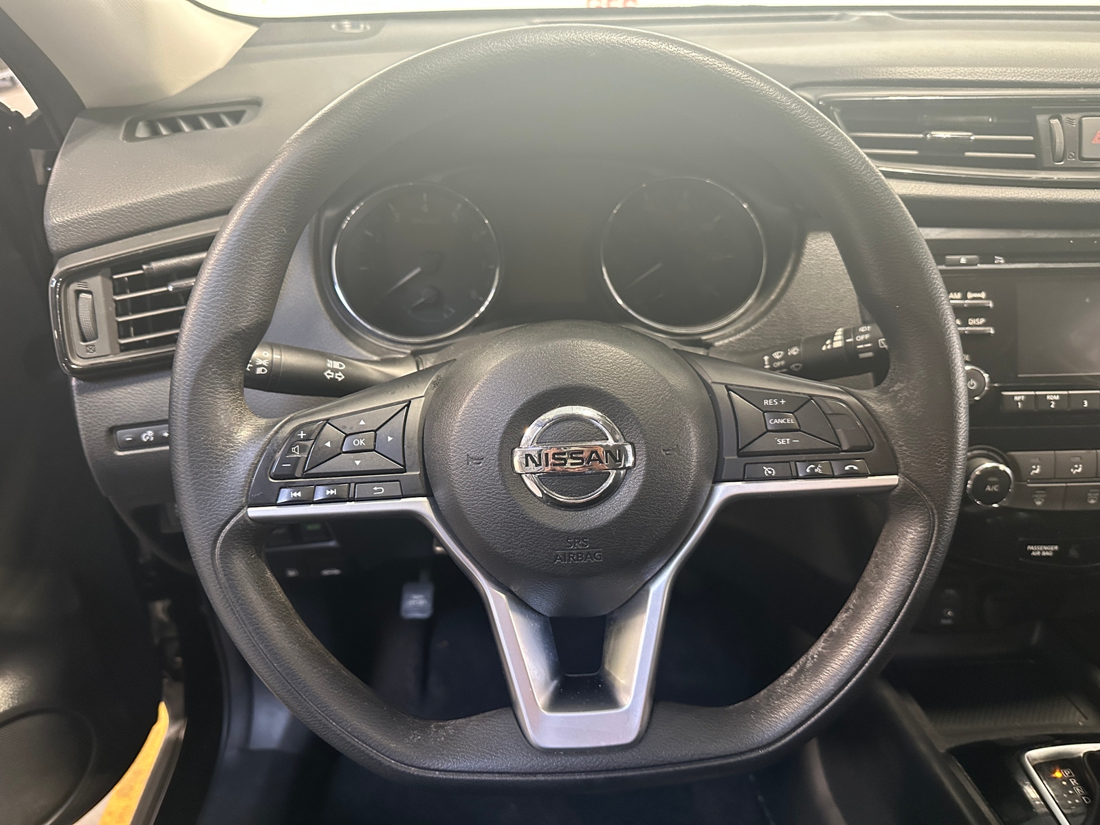 Thumbnail: 2017 Nissan Rogue - 5