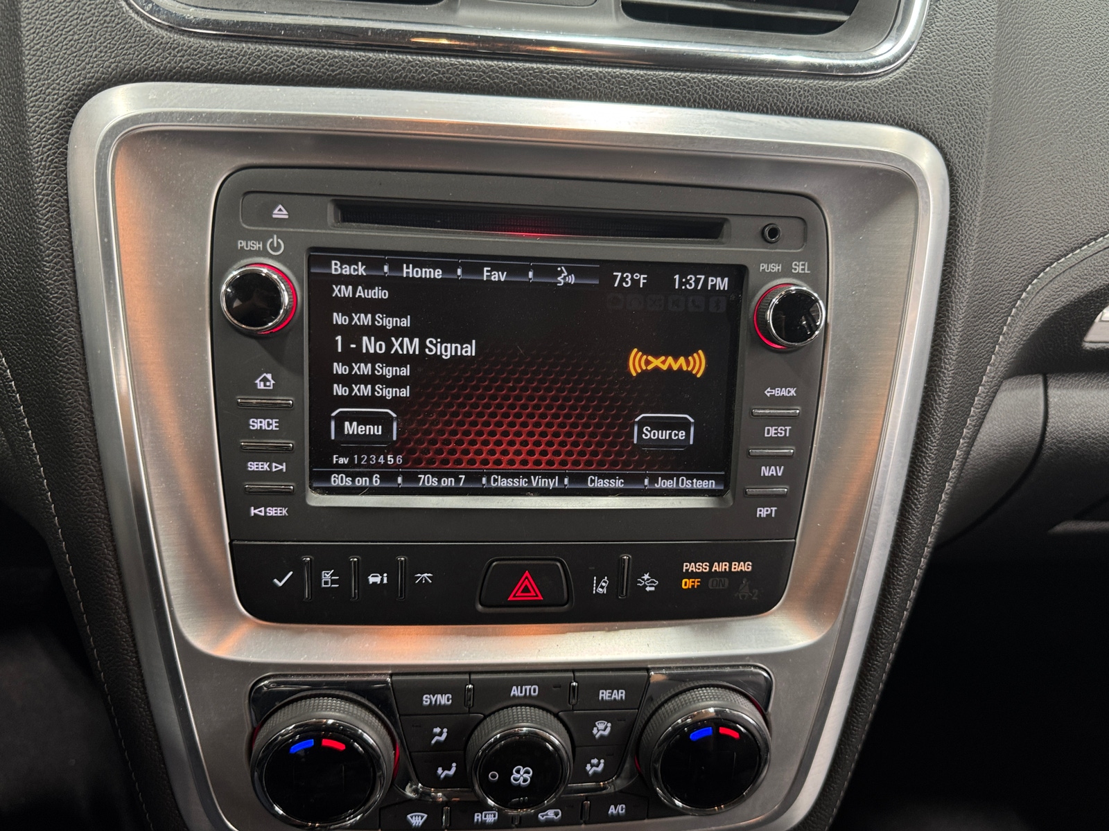 Thumbnail: 2017 GMC Acadia - 3