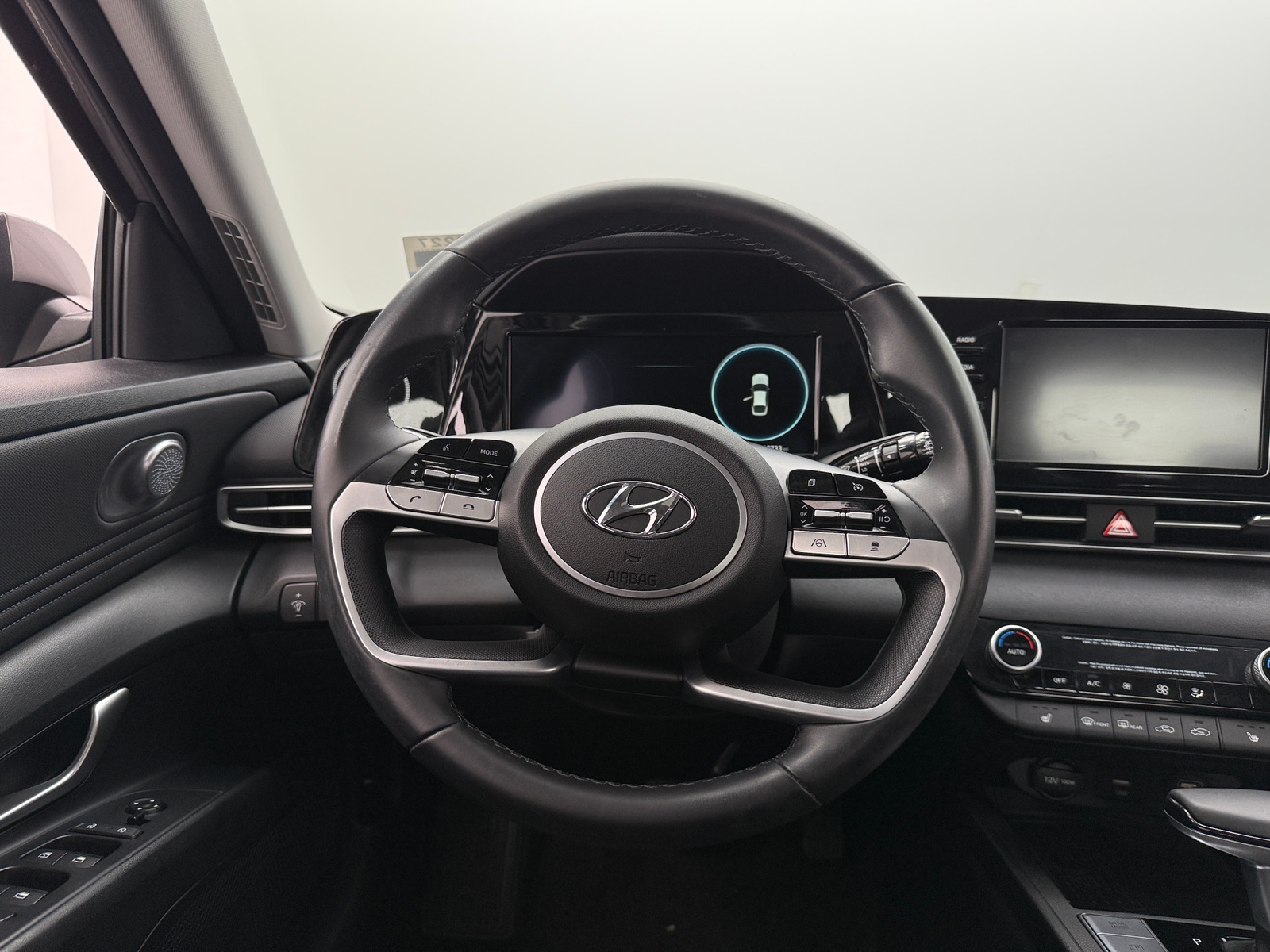 Thumbnail: 2021 Hyundai Elantra - 5
