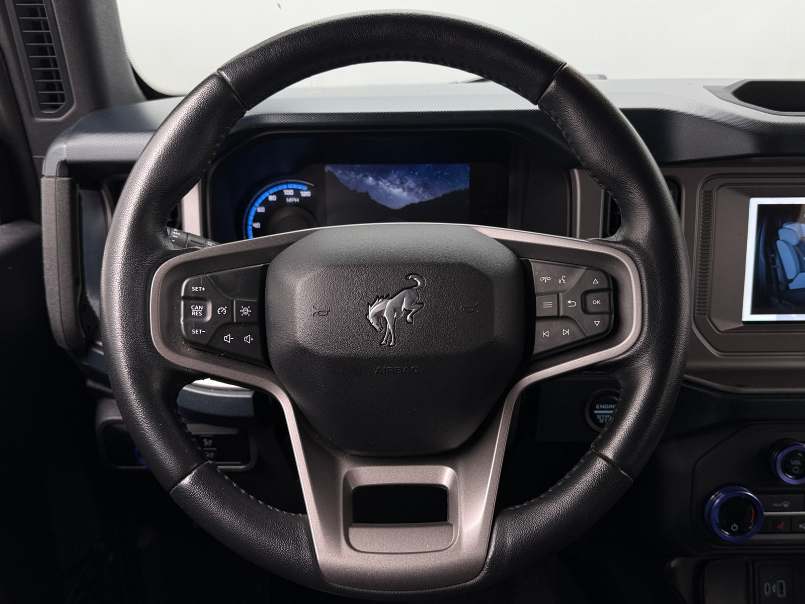 Thumbnail: 2023 Ford Bronco - 5