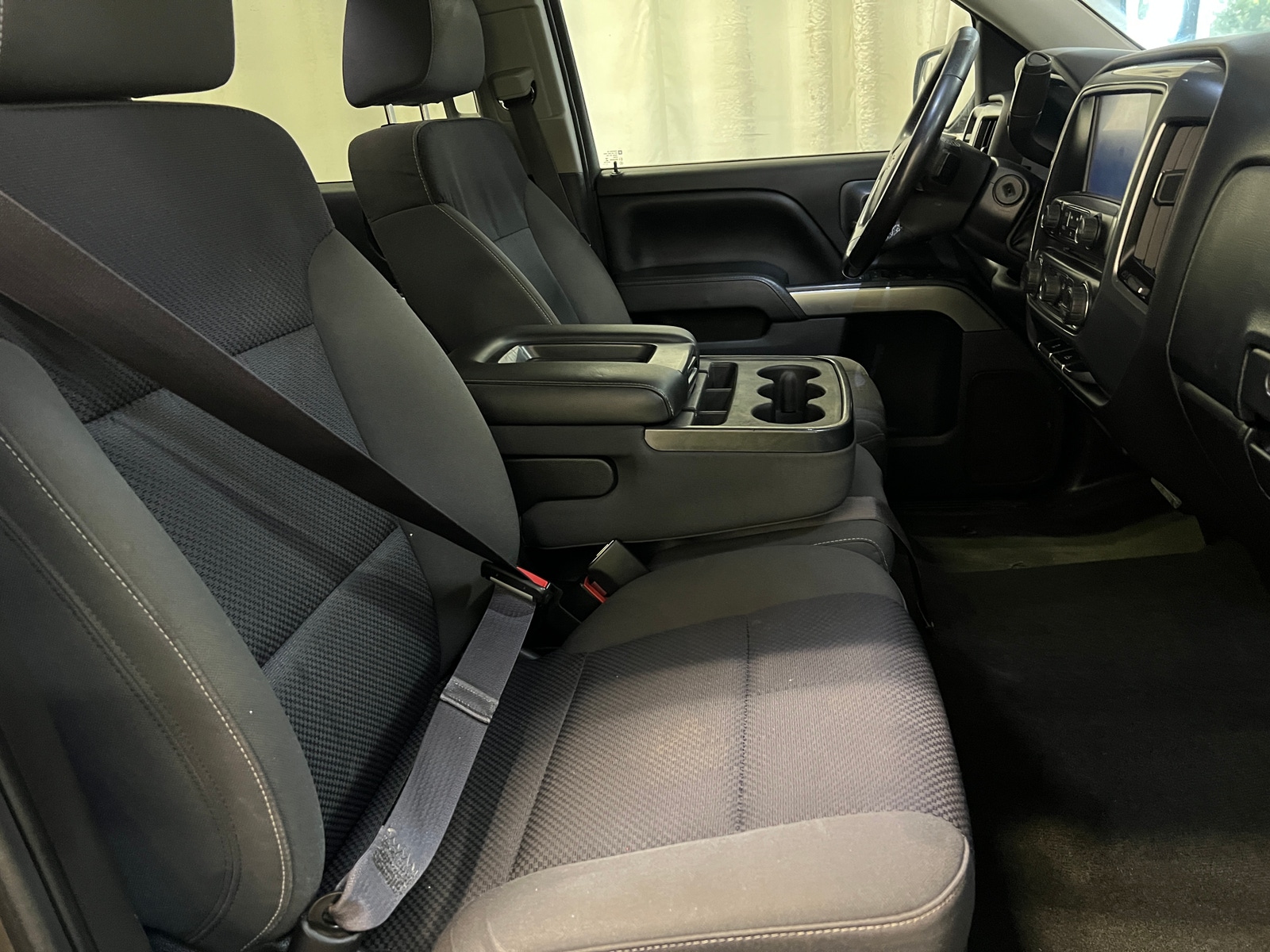 Thumbnail: 2015 Chevrolet Silverado 1500 - 2