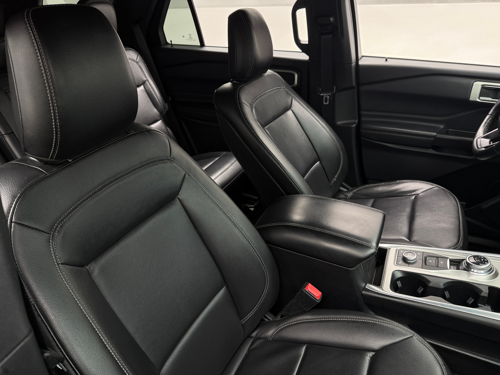 Thumbnail: 2020 Ford Explorer - 2