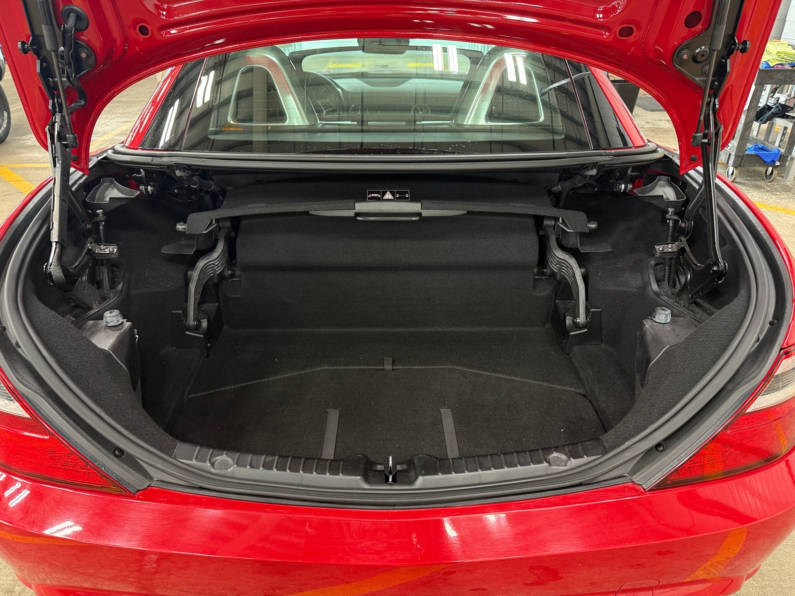 Thumbnail: 2015 Mercedes-Benz SLK - 5