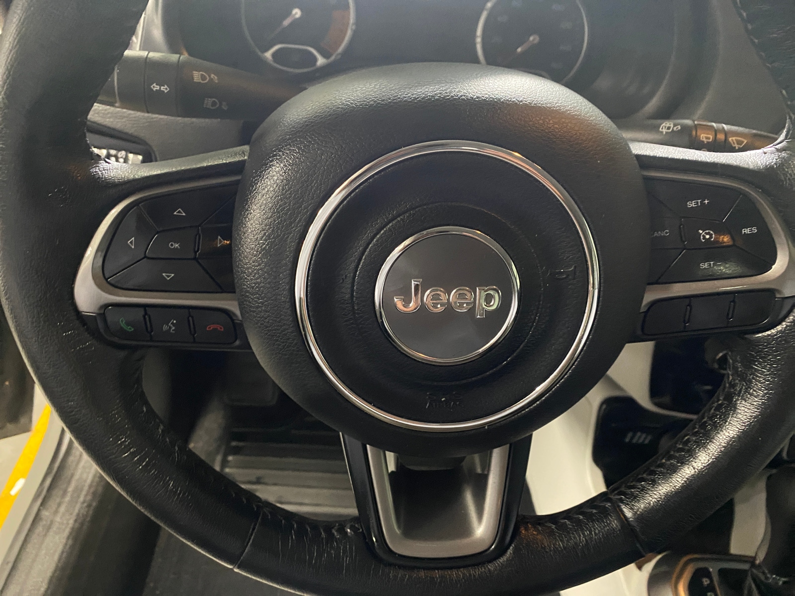 Thumbnail: 2022 Jeep Renegade - 5