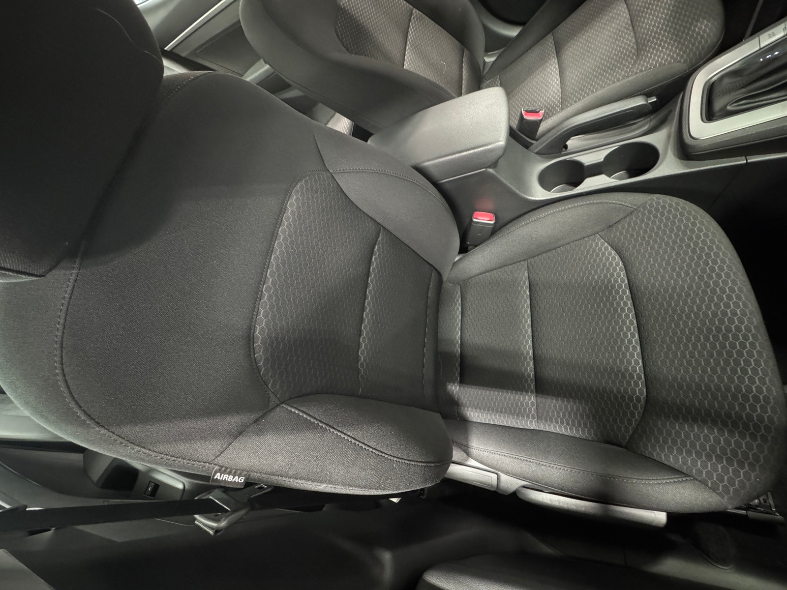 Thumbnail: 2020 Hyundai Elantra - 2
