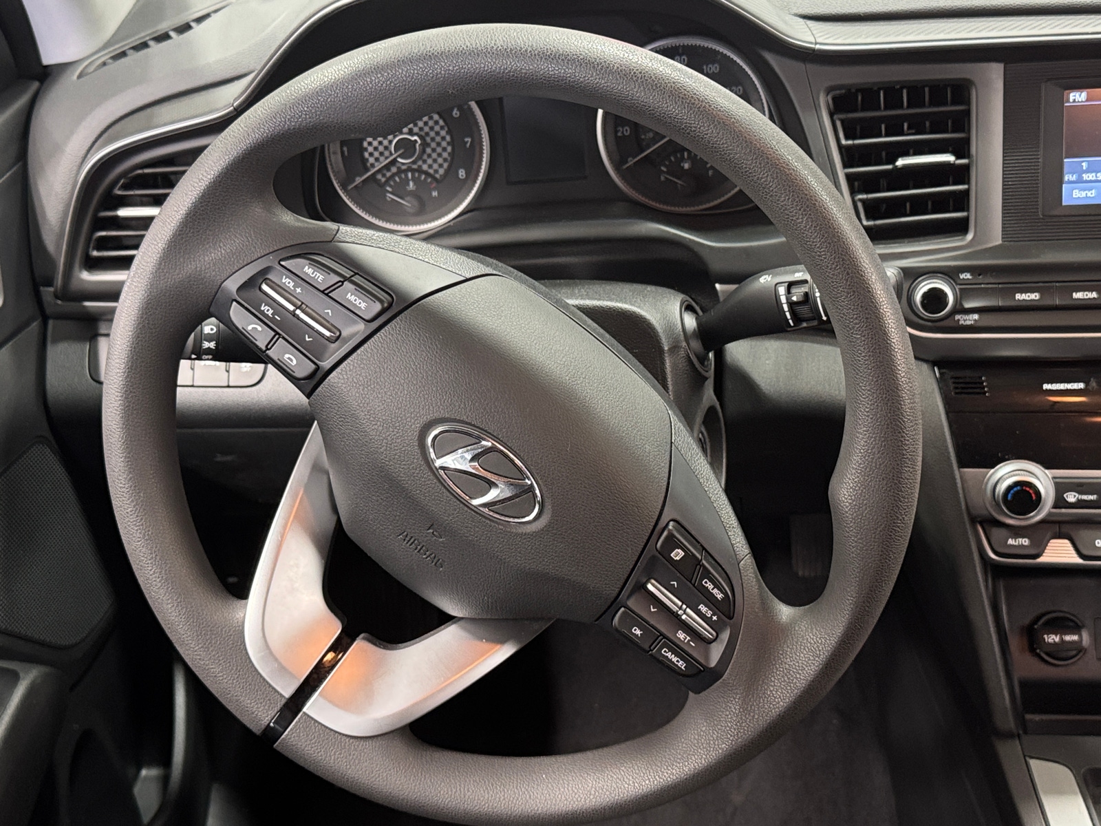 Thumbnail: 2020 Hyundai Elantra - 5