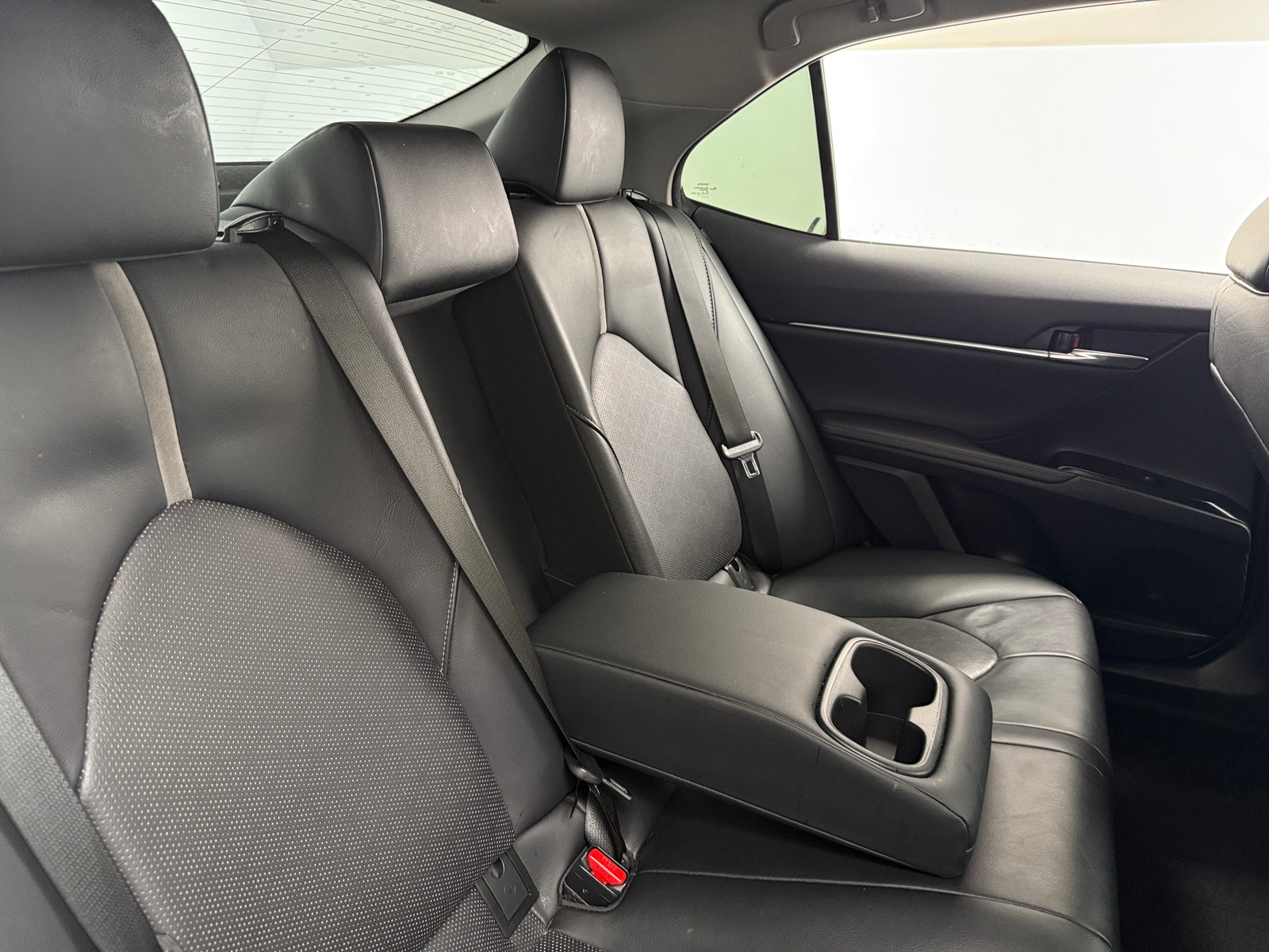 Thumbnail: 2020 Toyota Camry - 5