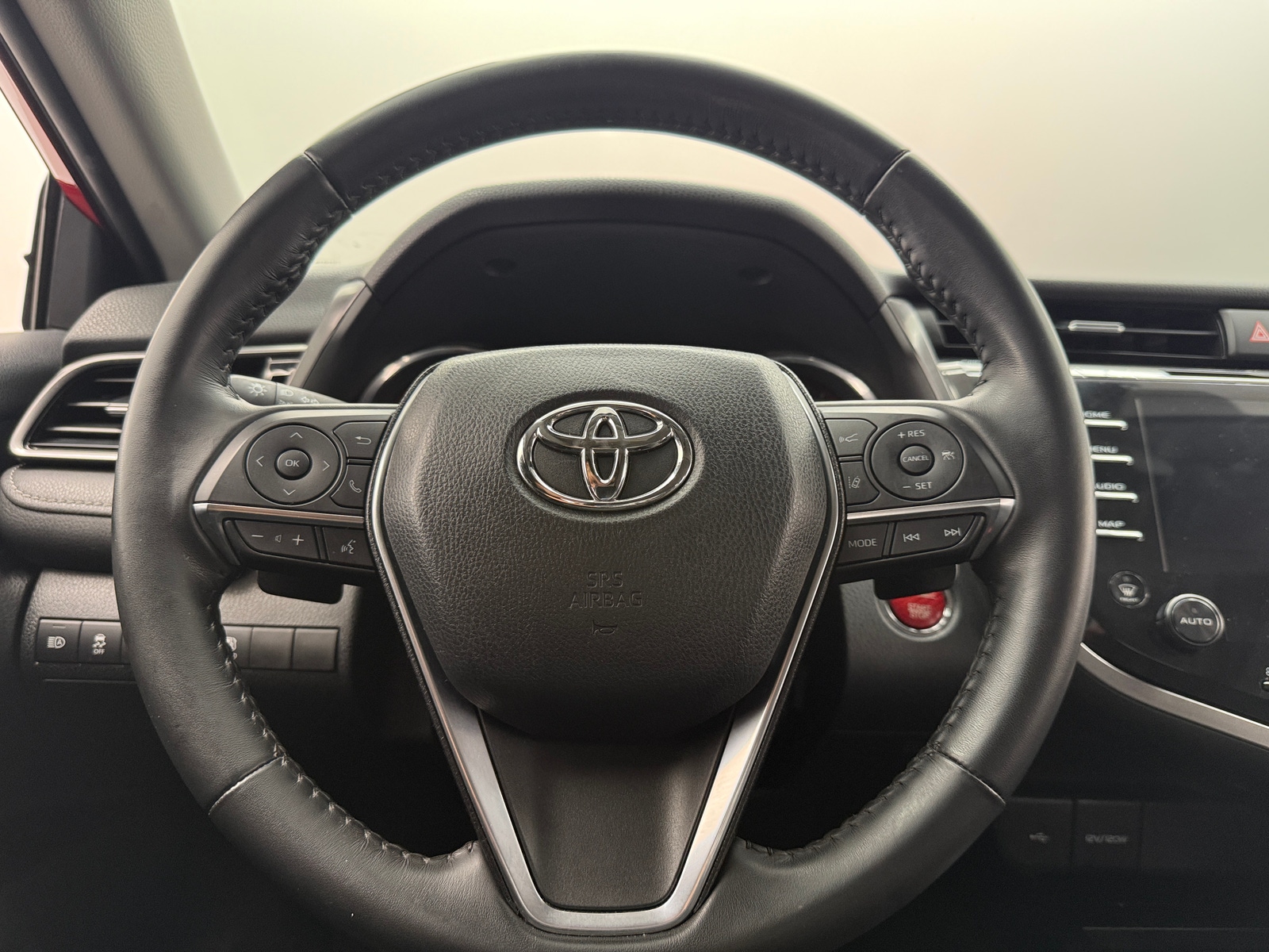 Thumbnail: 2020 Toyota Camry - 4