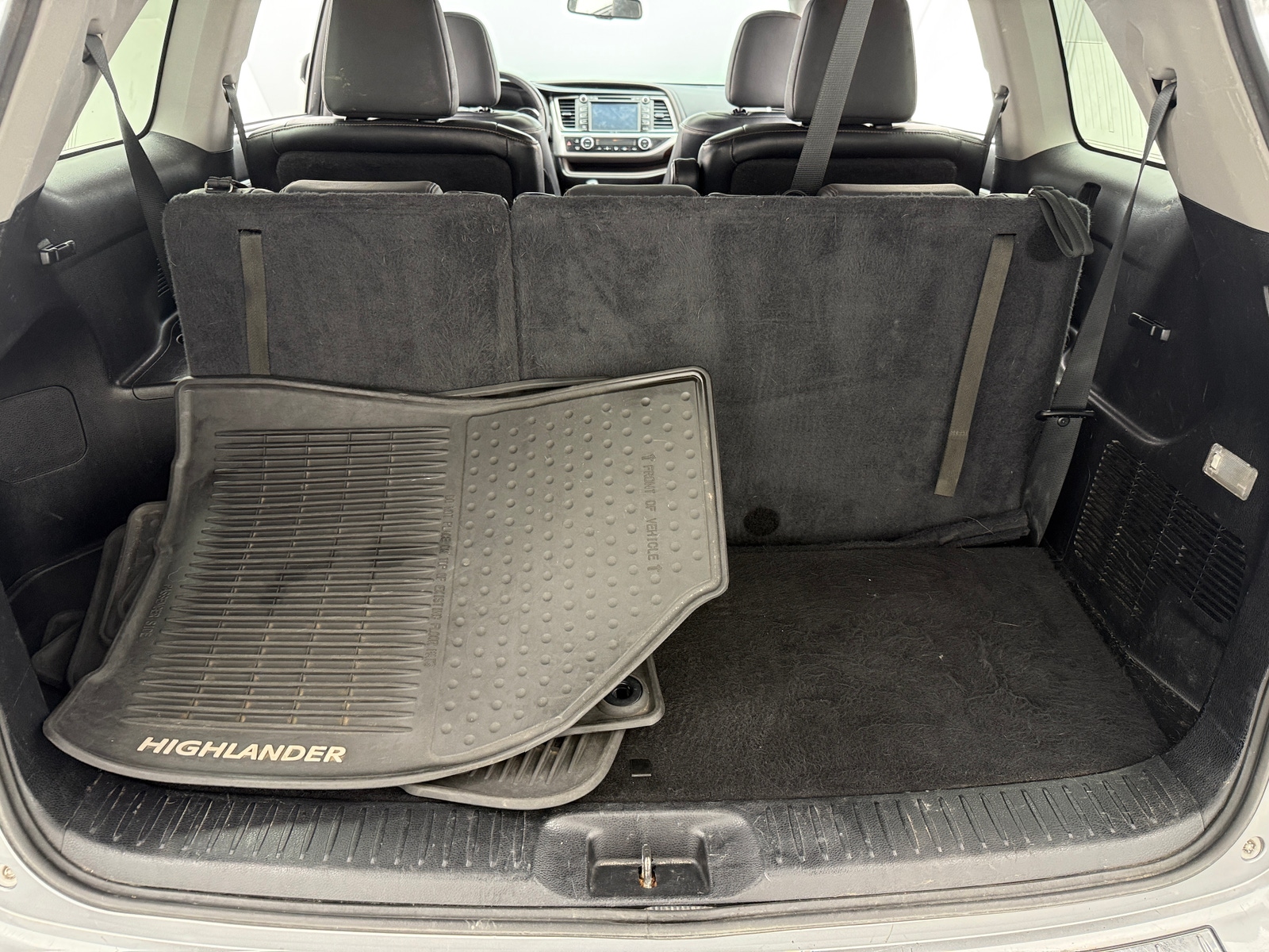 Thumbnail: 2015 Toyota Highlander - 6