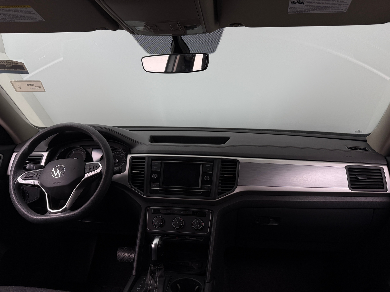 Thumbnail: 2021 Volkswagen Atlas - 3