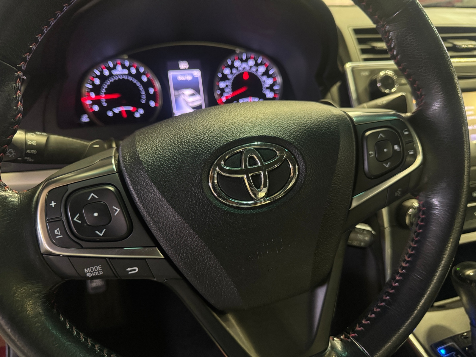 Thumbnail: 2015 Toyota Camry - 5