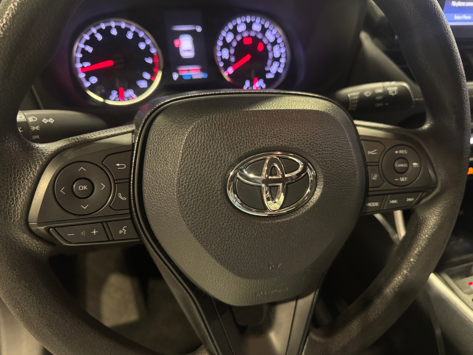 Thumbnail: 2020 Toyota RAV4 - 5