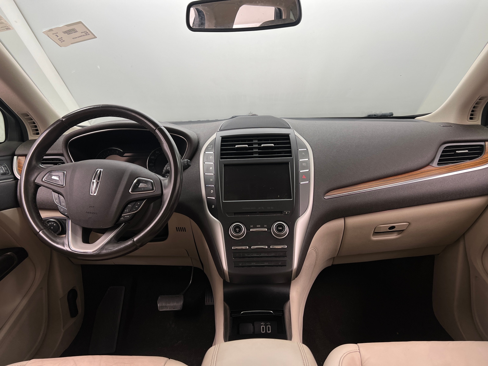 Thumbnail: 2019 Lincoln MKC - 2