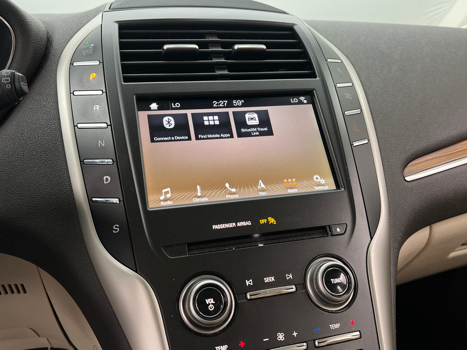 Thumbnail: 2019 Lincoln MKC - 3
