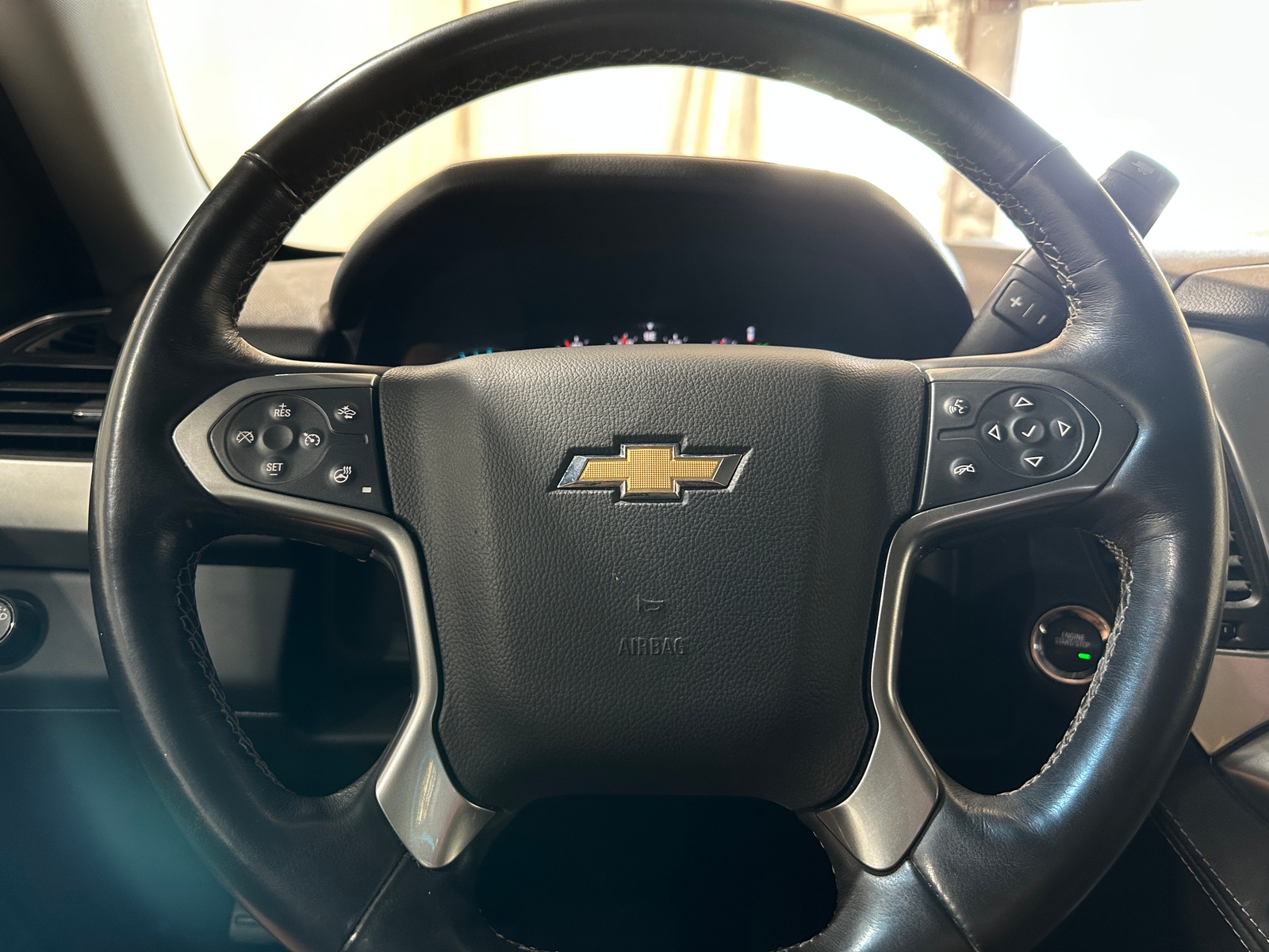 Thumbnail: 2017 Chevrolet Suburban - 4