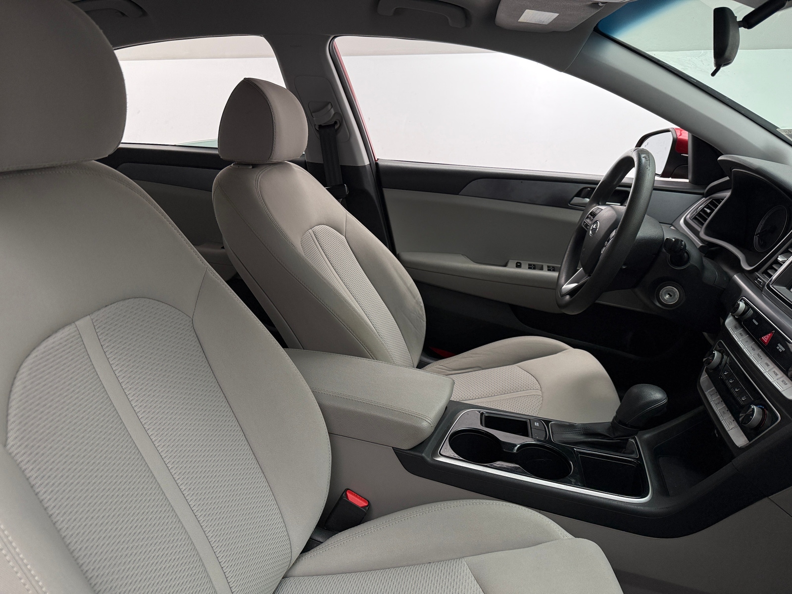 Thumbnail: 2018 Hyundai Sonata - 2