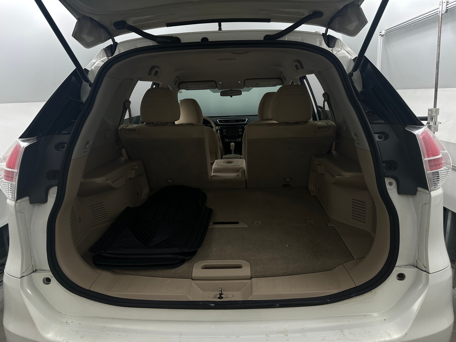 Thumbnail: 2014 Nissan Rogue - 7