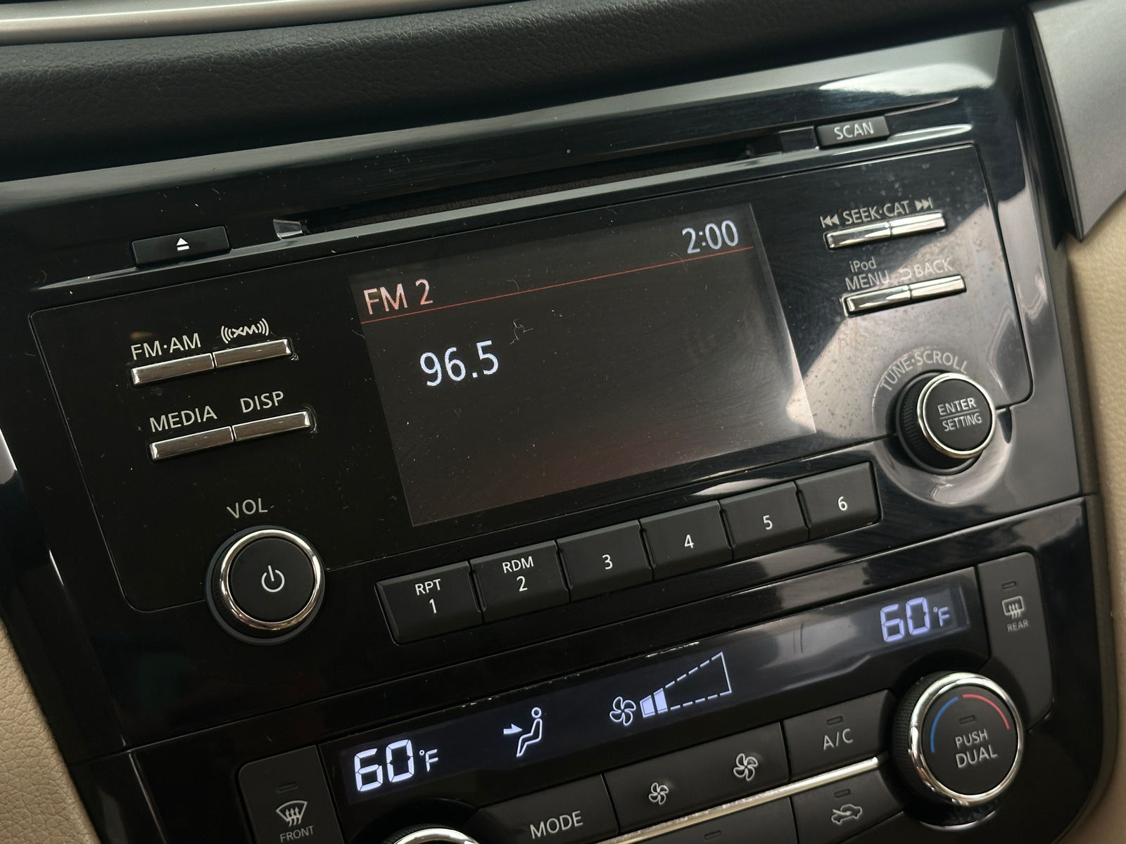 Thumbnail: 2014 Nissan Rogue - 4