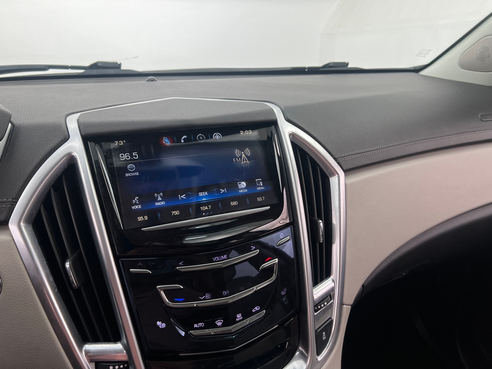 Thumbnail: 2016 Cadillac SRX - 3