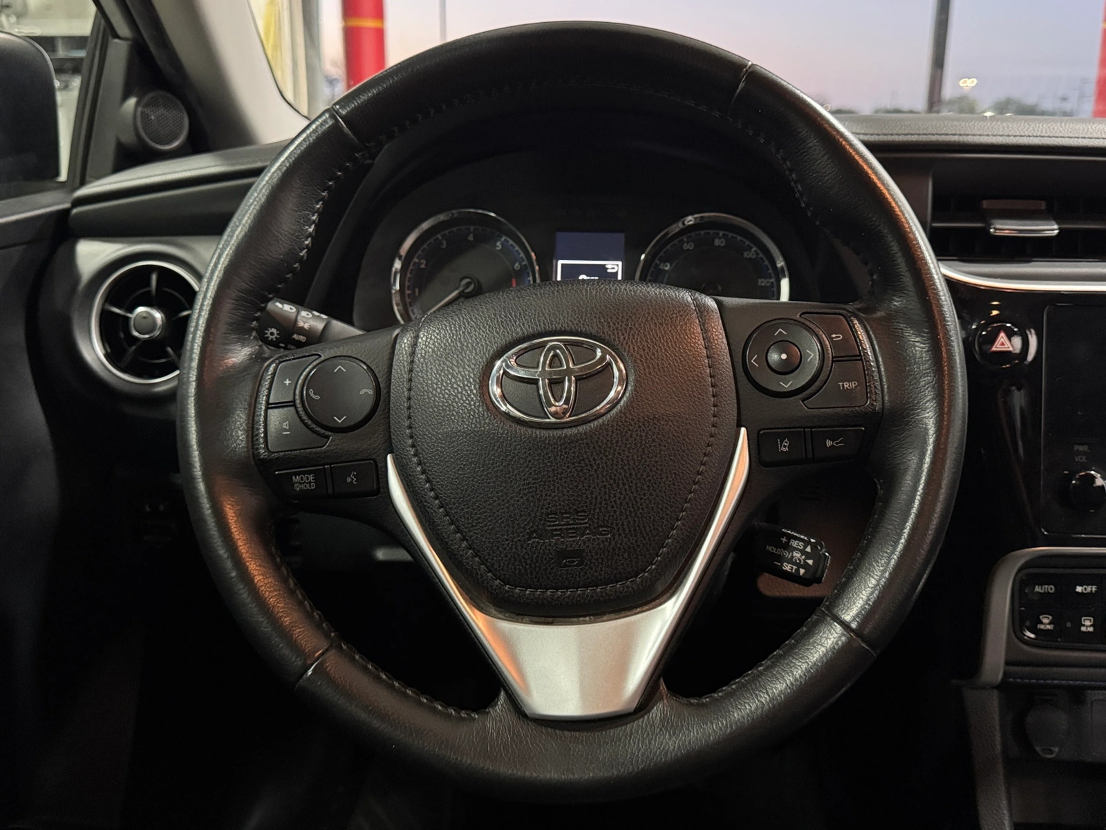 Thumbnail: 2019 Toyota Corolla - 4