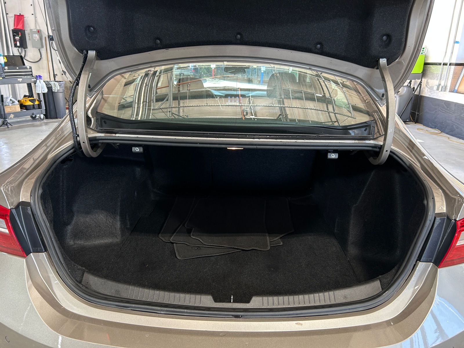 Thumbnail: 2024 Chevrolet Malibu - 7