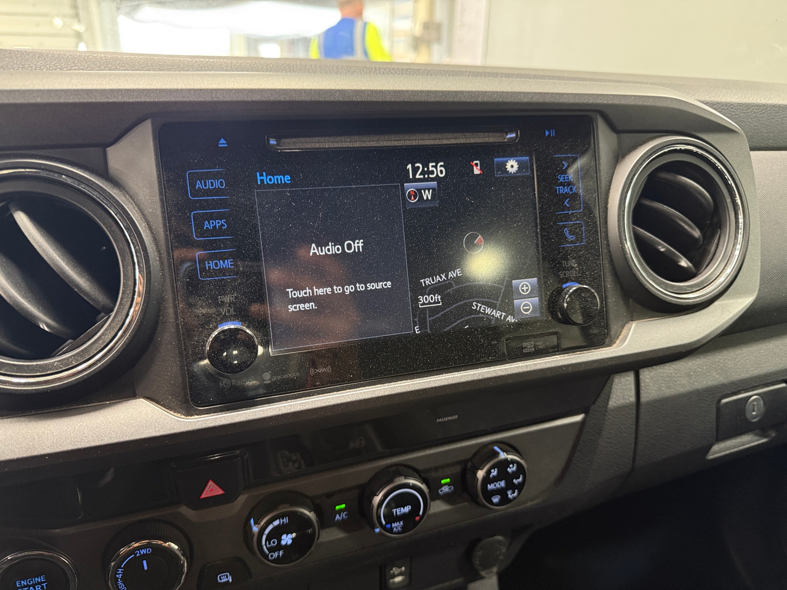 Thumbnail: 2017 Toyota Tacoma - 4