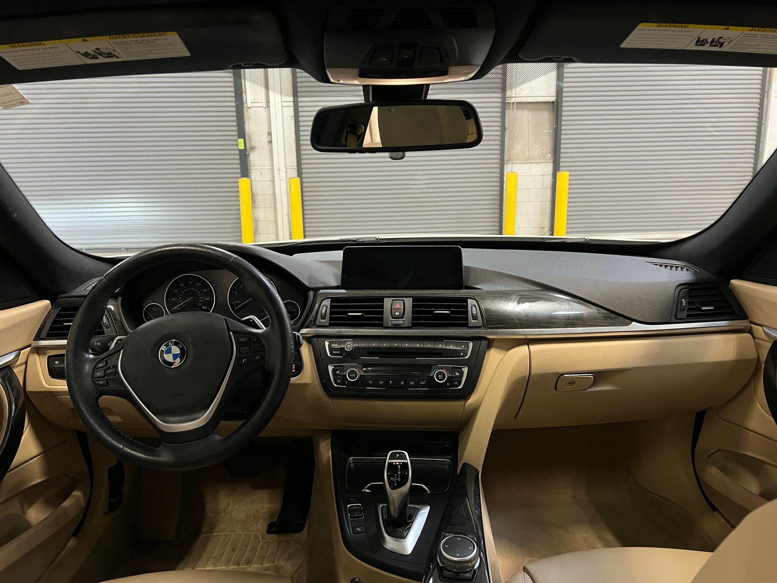 Thumbnail: 2016 BMW 3 Series - 2