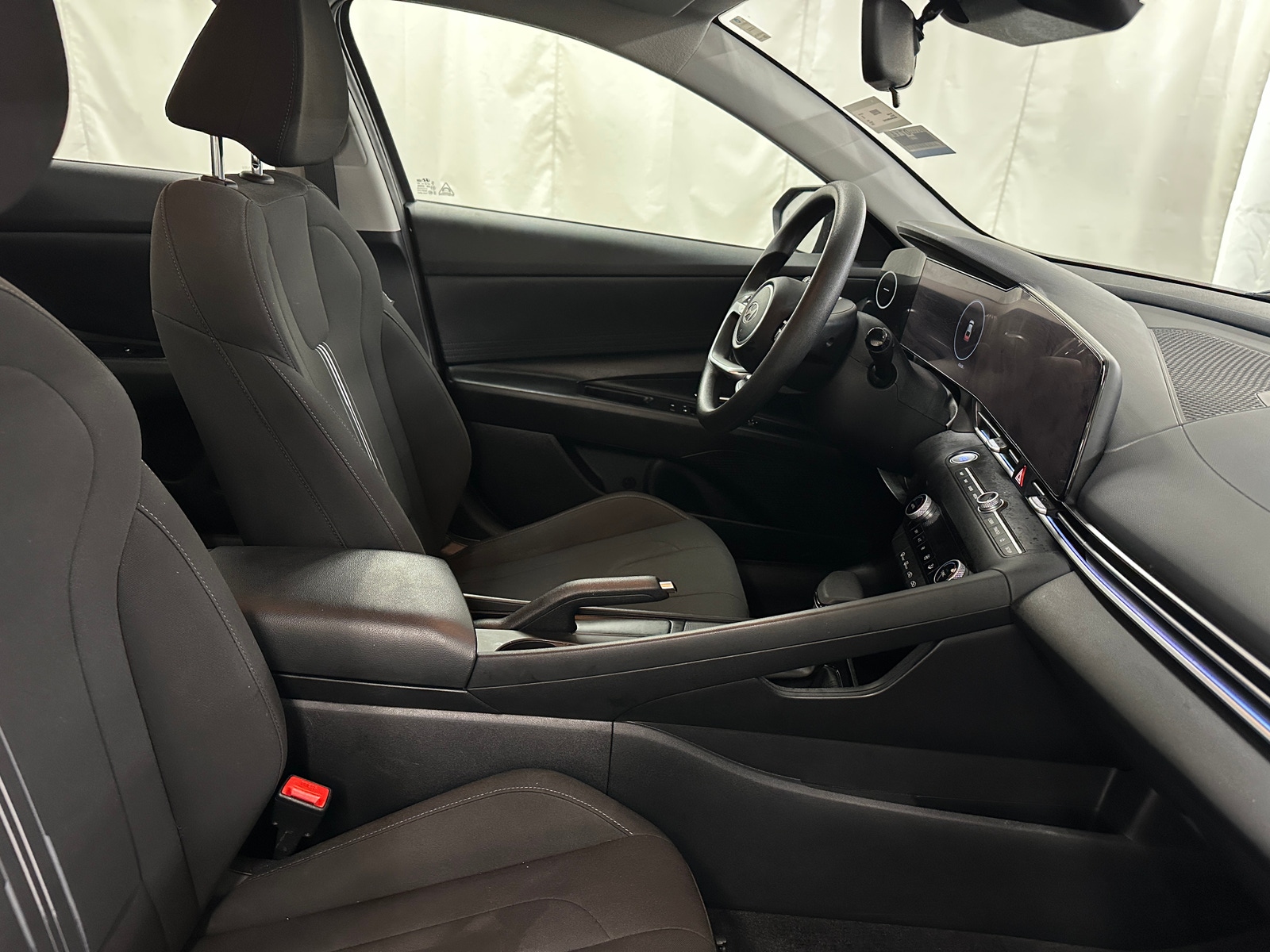 Thumbnail: 2024 Hyundai Elantra - 2
