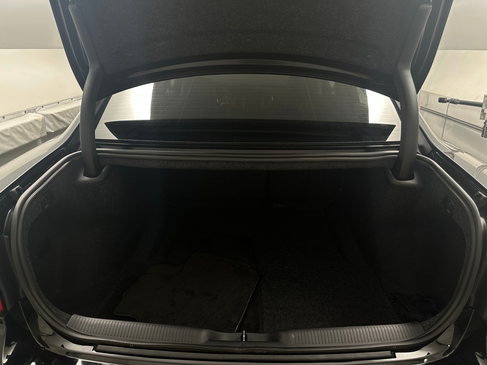 Thumbnail: 2015 Dodge Charger - 6