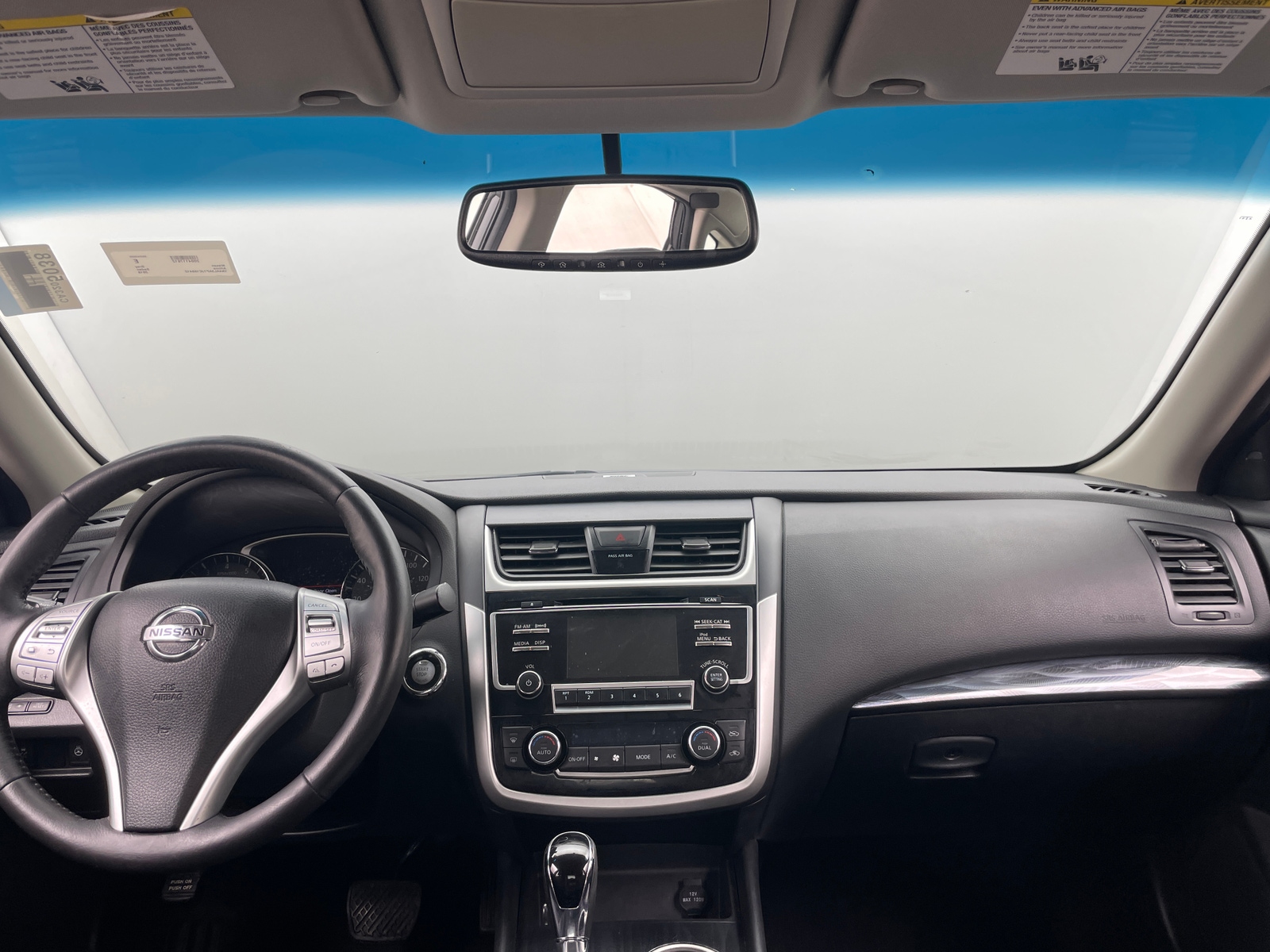 Thumbnail: 2018 Nissan Altima - 3