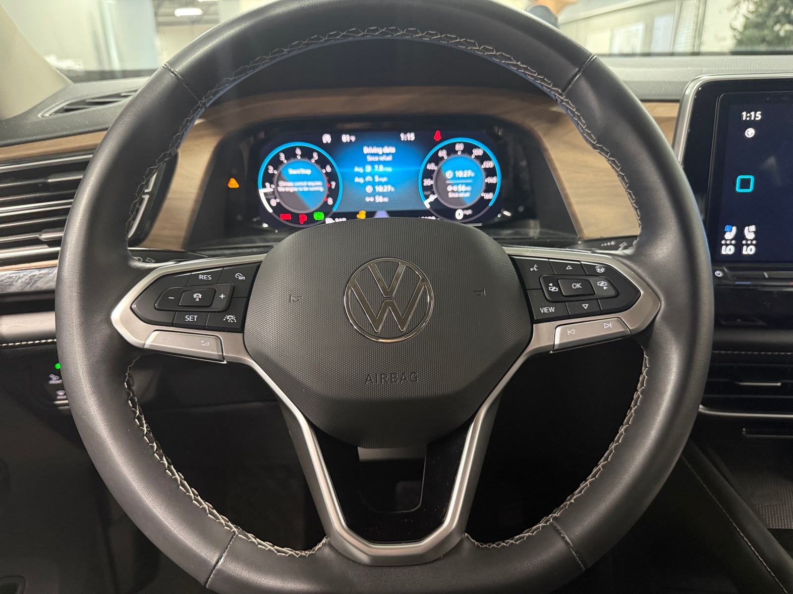 Thumbnail: 2024 Volkswagen Atlas - 4