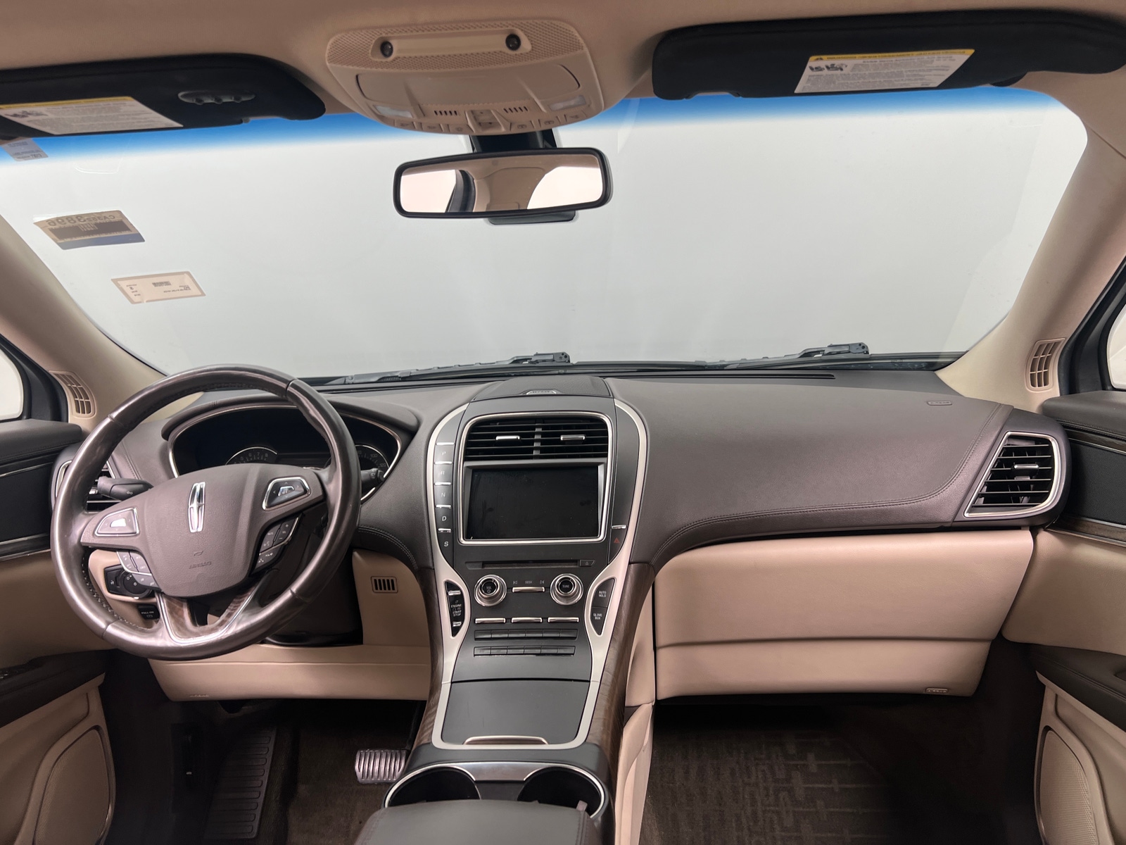 Thumbnail: 2018 Lincoln MKX - 2