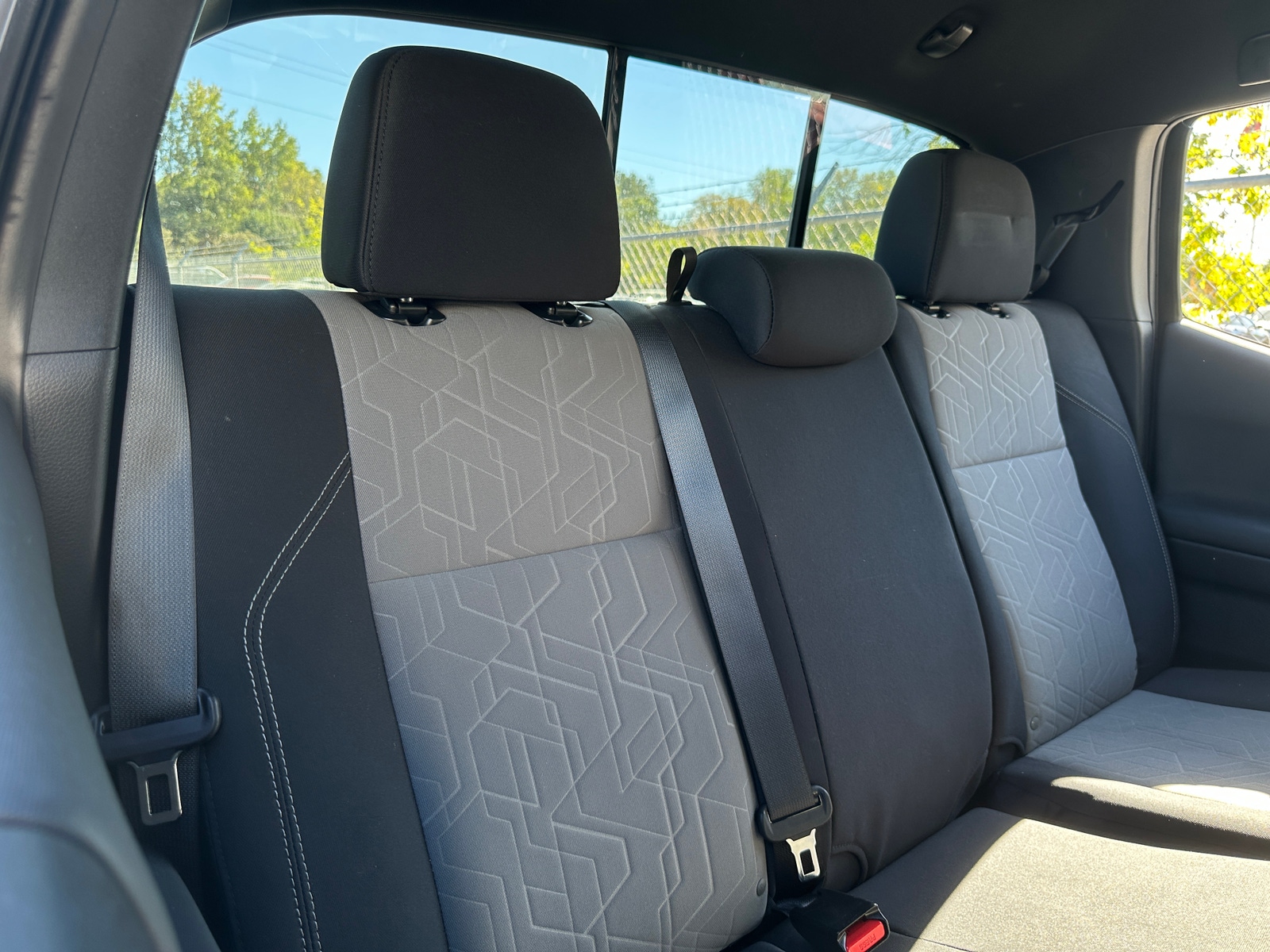 Thumbnail: 2022 Toyota Tacoma - 6