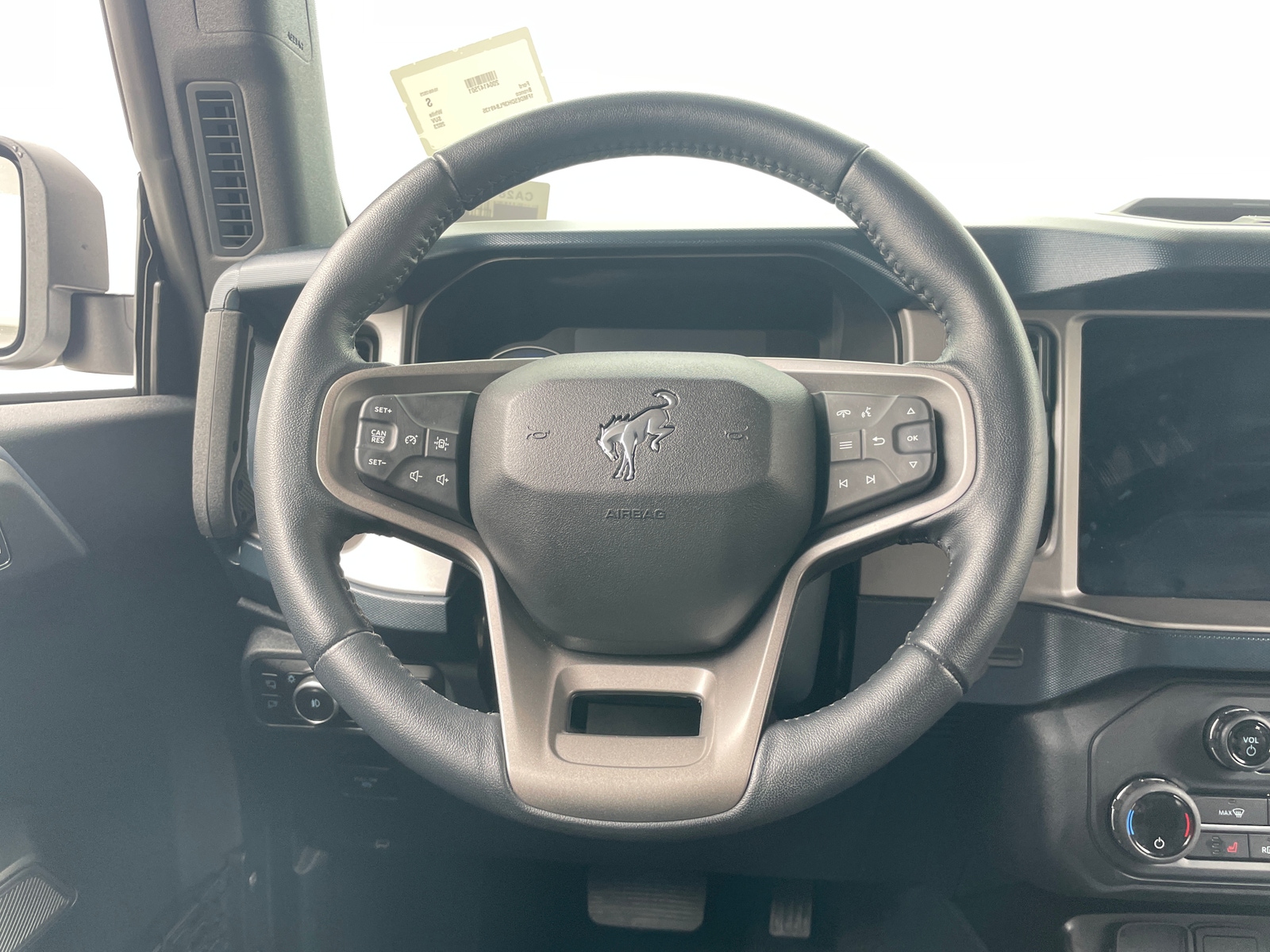 Thumbnail: 2023 Ford Bronco - 4