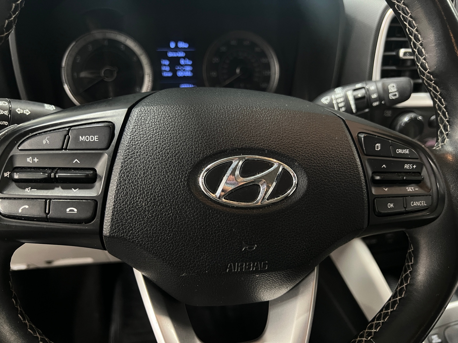 Thumbnail: 2021 Hyundai Venue - 5