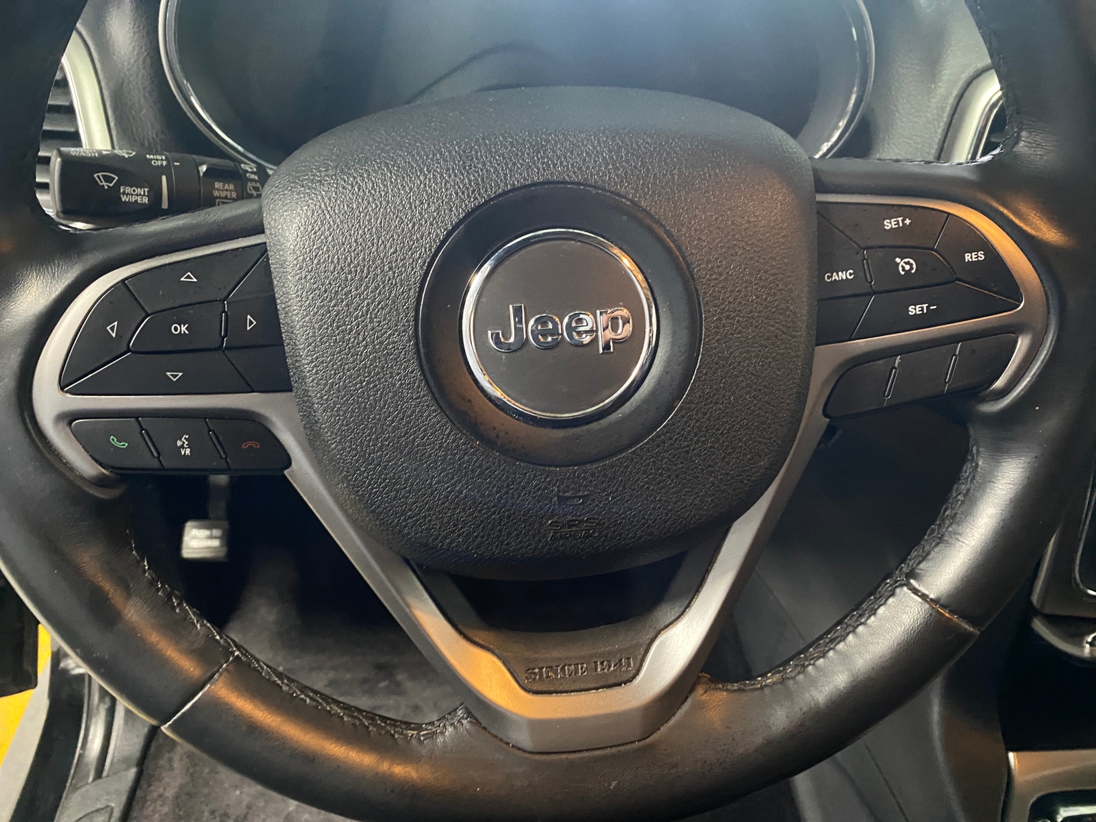 Thumbnail: 2018 Jeep Grand Cherokee - 4
