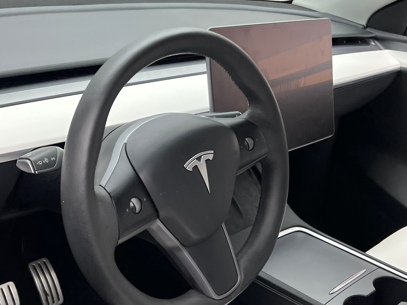 Thumbnail: 2023 Tesla Model Y - 4